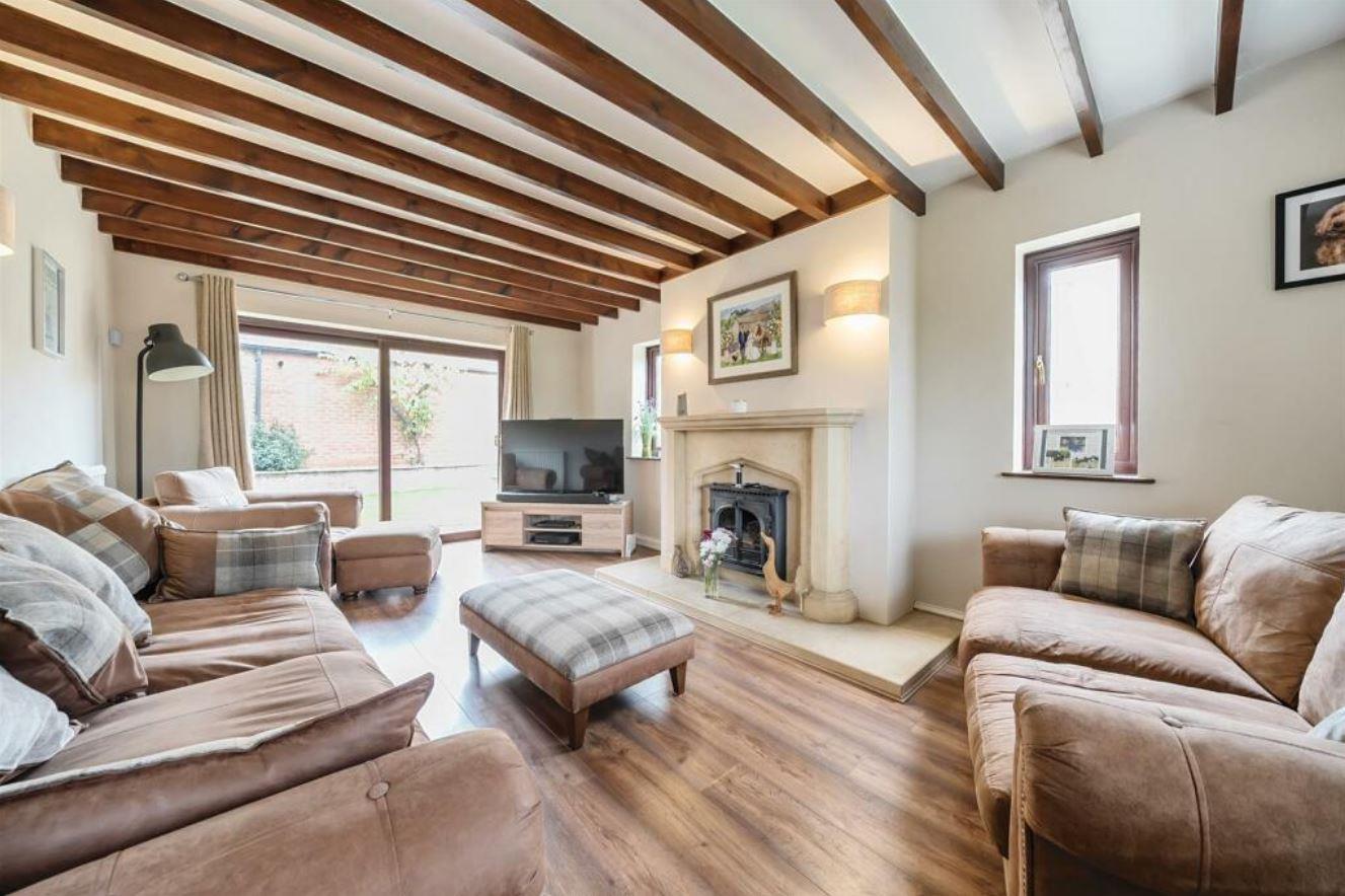 Detached House in Brackley