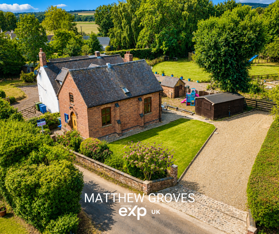 Detached House in Newport