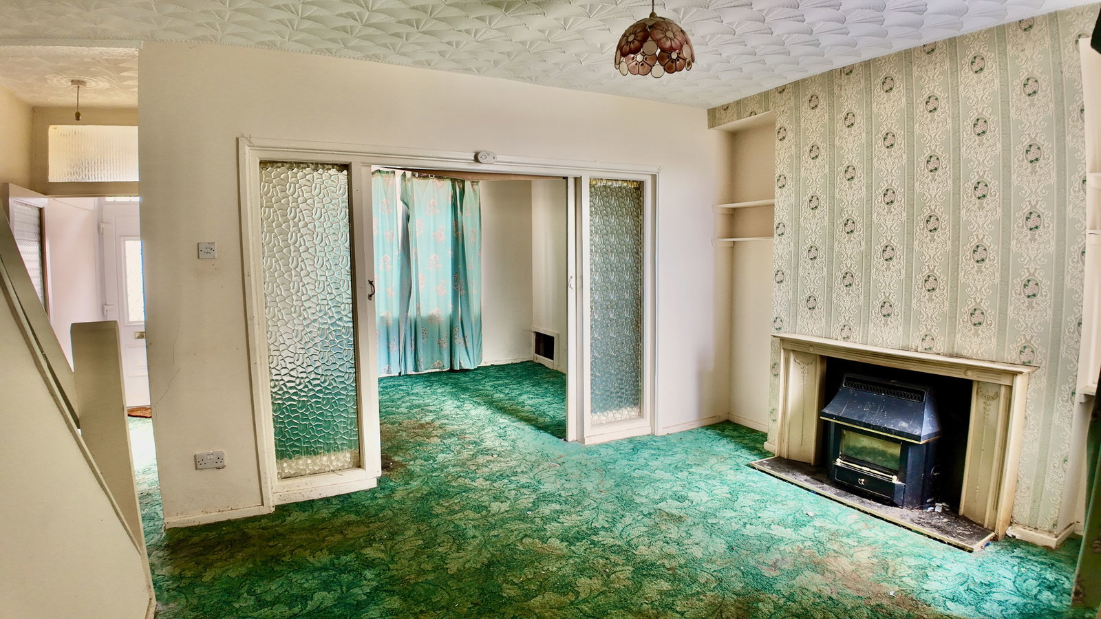 Terraced House for sale in Blackwood, Plas Terrace, Fleur De Lis, NP12, 1066 m²