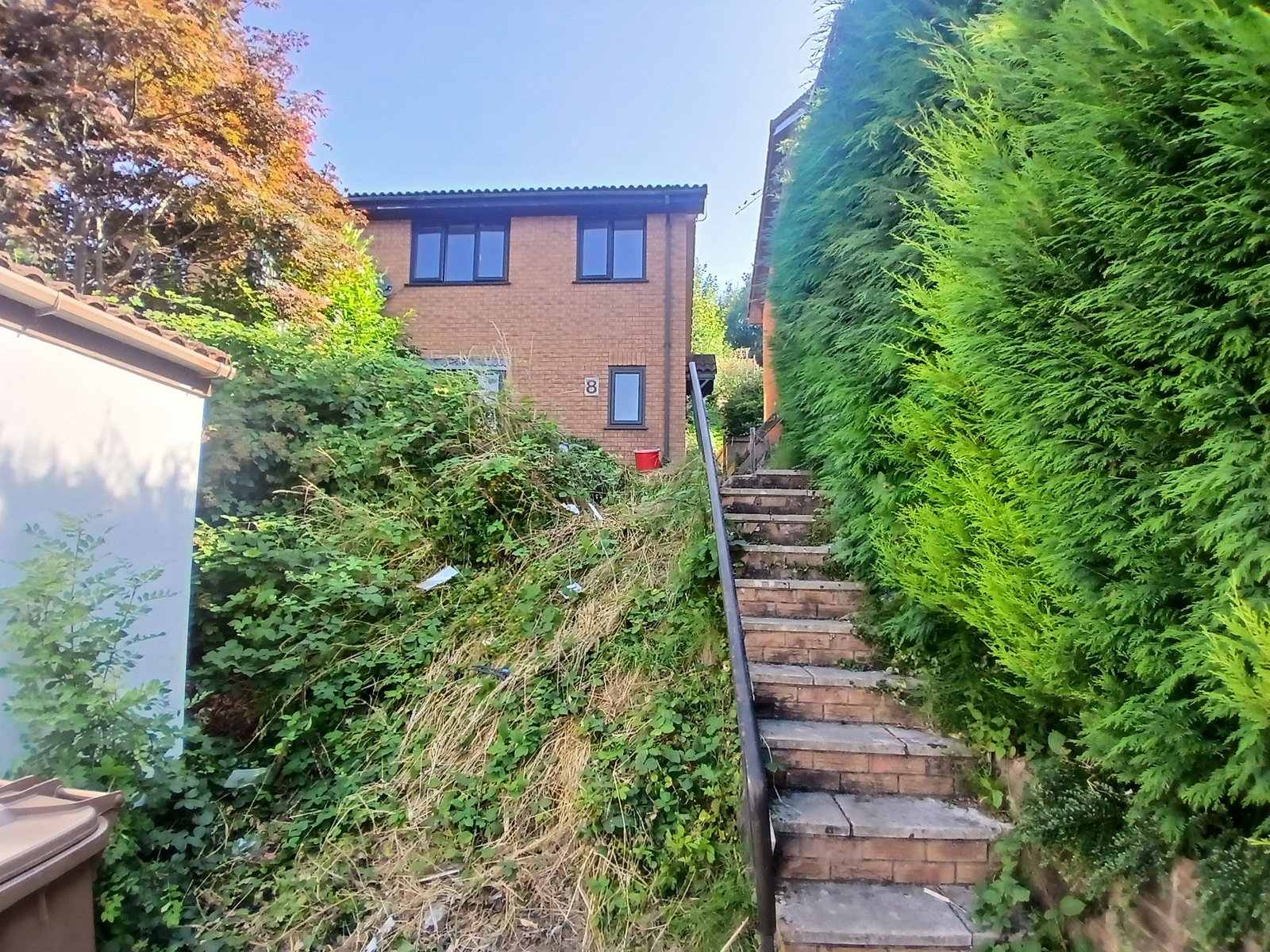 Semi Detached House in Caerphilly