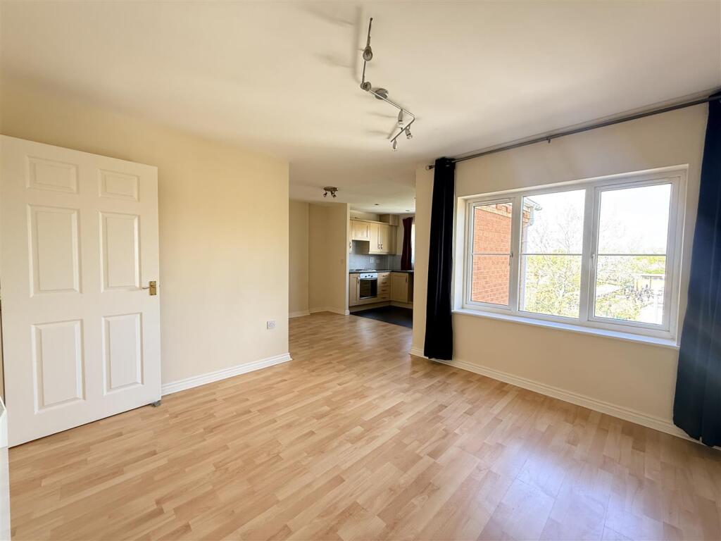 Apartment in Tipton 5