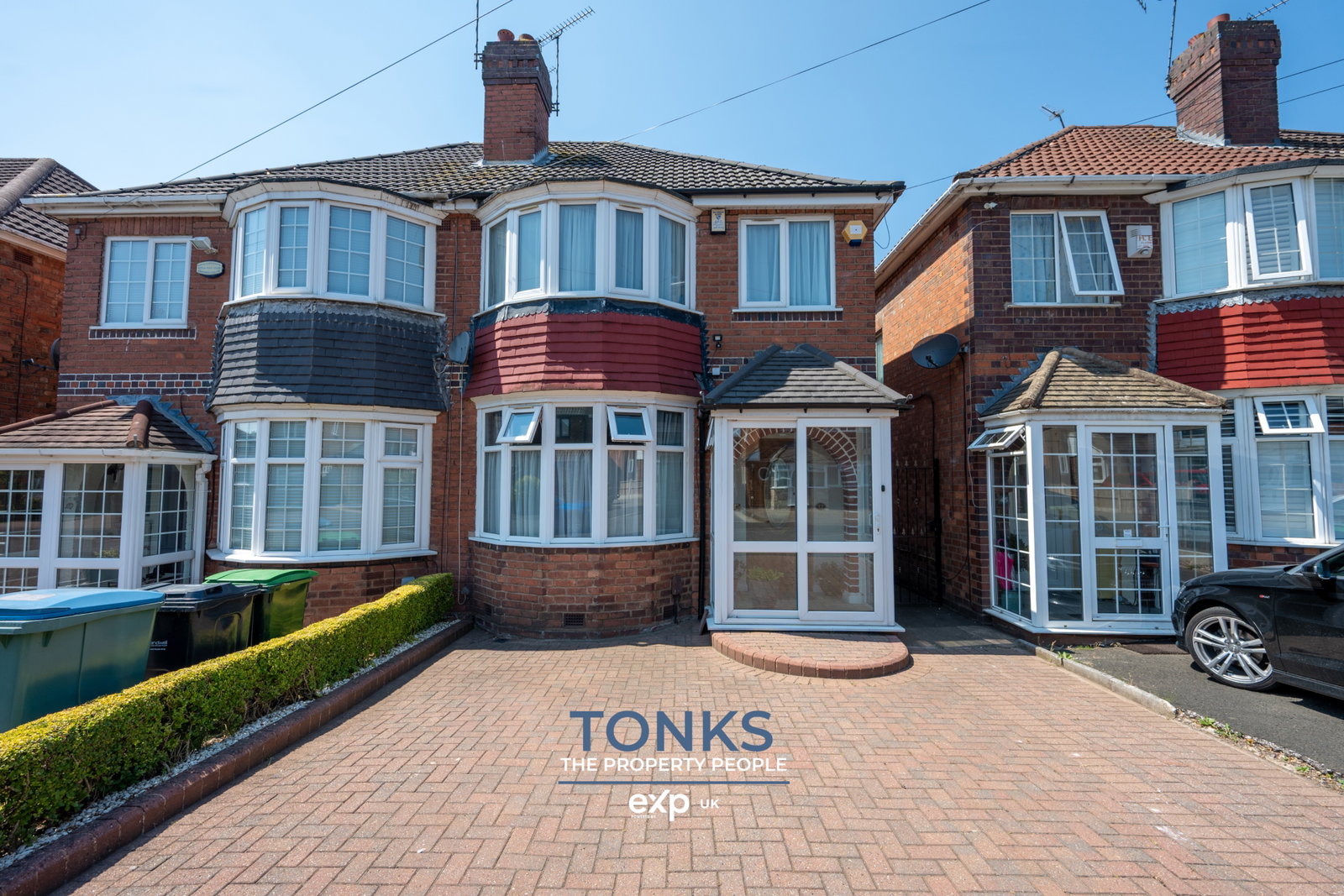 Semi Detached House in Oldbury