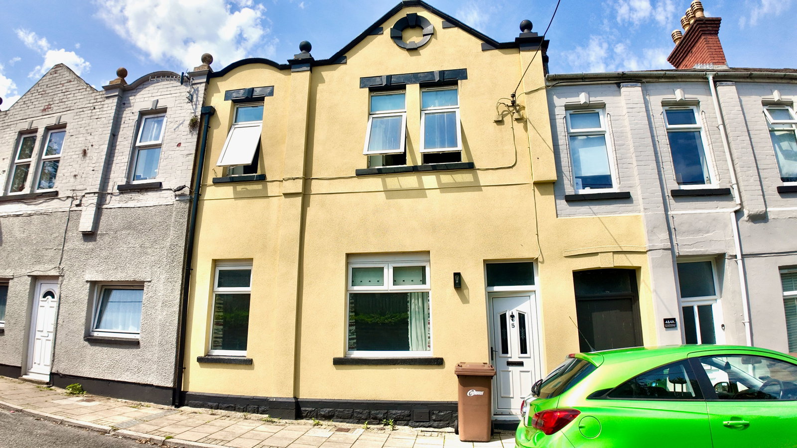 Terraced House for sale in Blackwood, Pengam, Blackwood, NP12