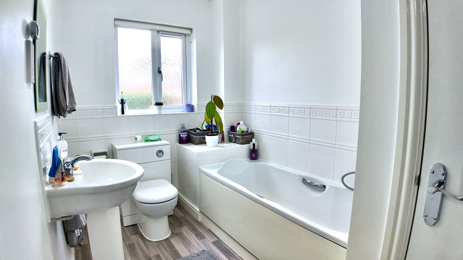 Detached House in Blackwood 4