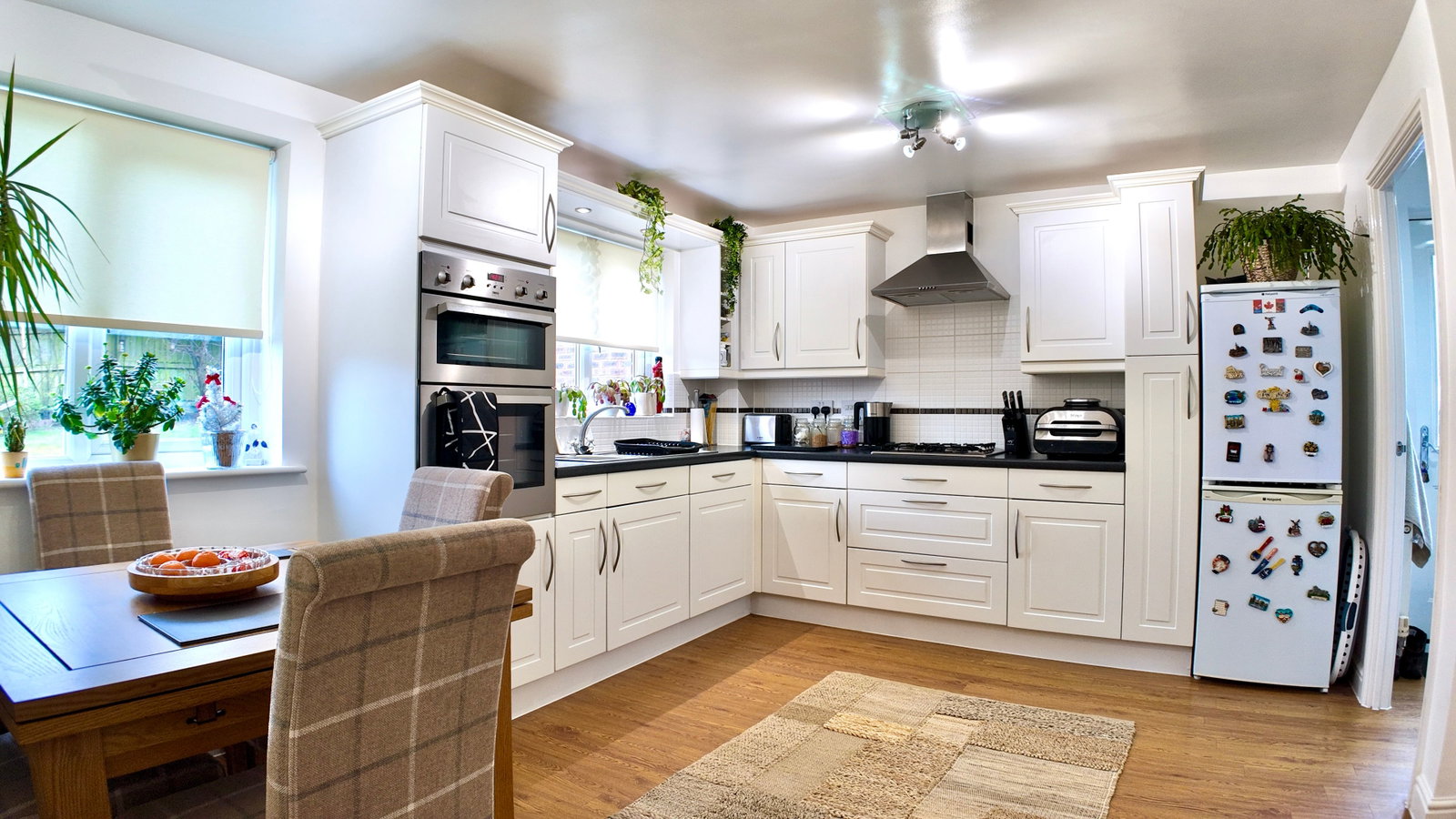 Detached House in Blackwood 3
