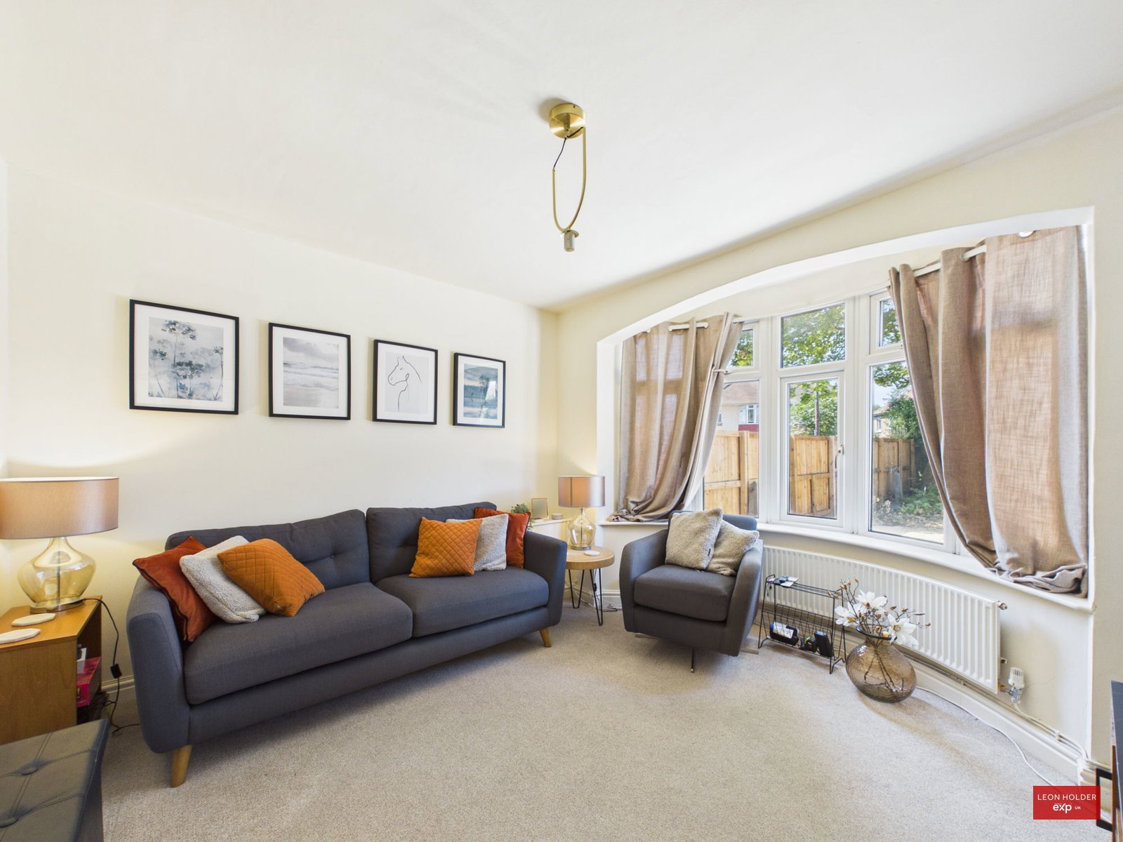 Semi Detached House for sale in Gloucester, Marlborough Road, Gloucester, GL4 6GD, 1252 m²