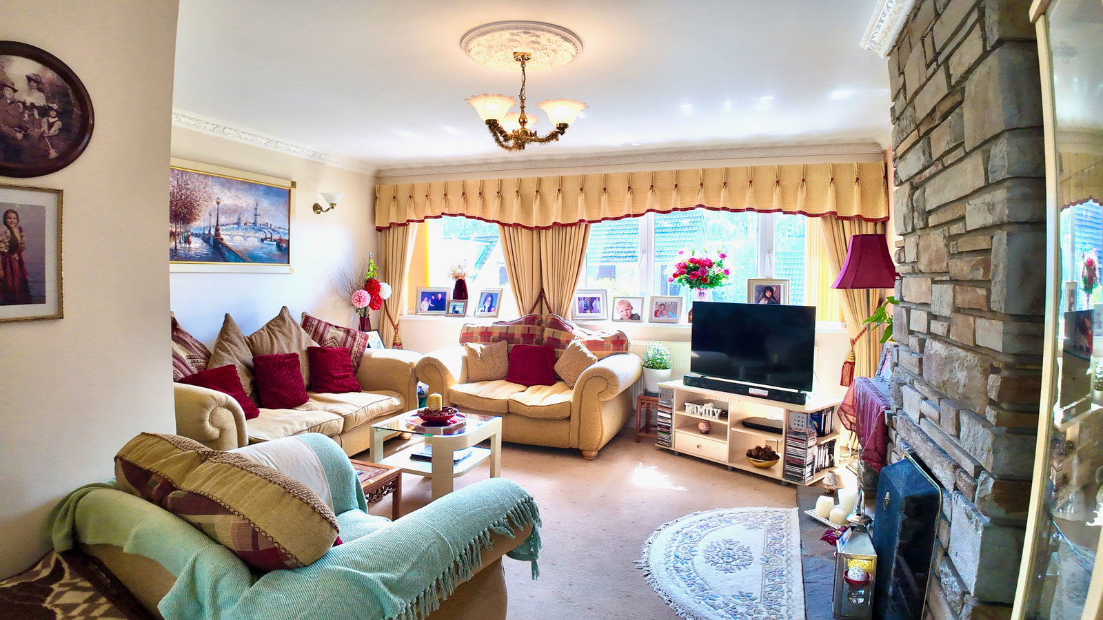 Detached House for sale in Blackwood, Lon Pennant, Cwmgelli, Blackwood, NP12 1EL, 1464 m²