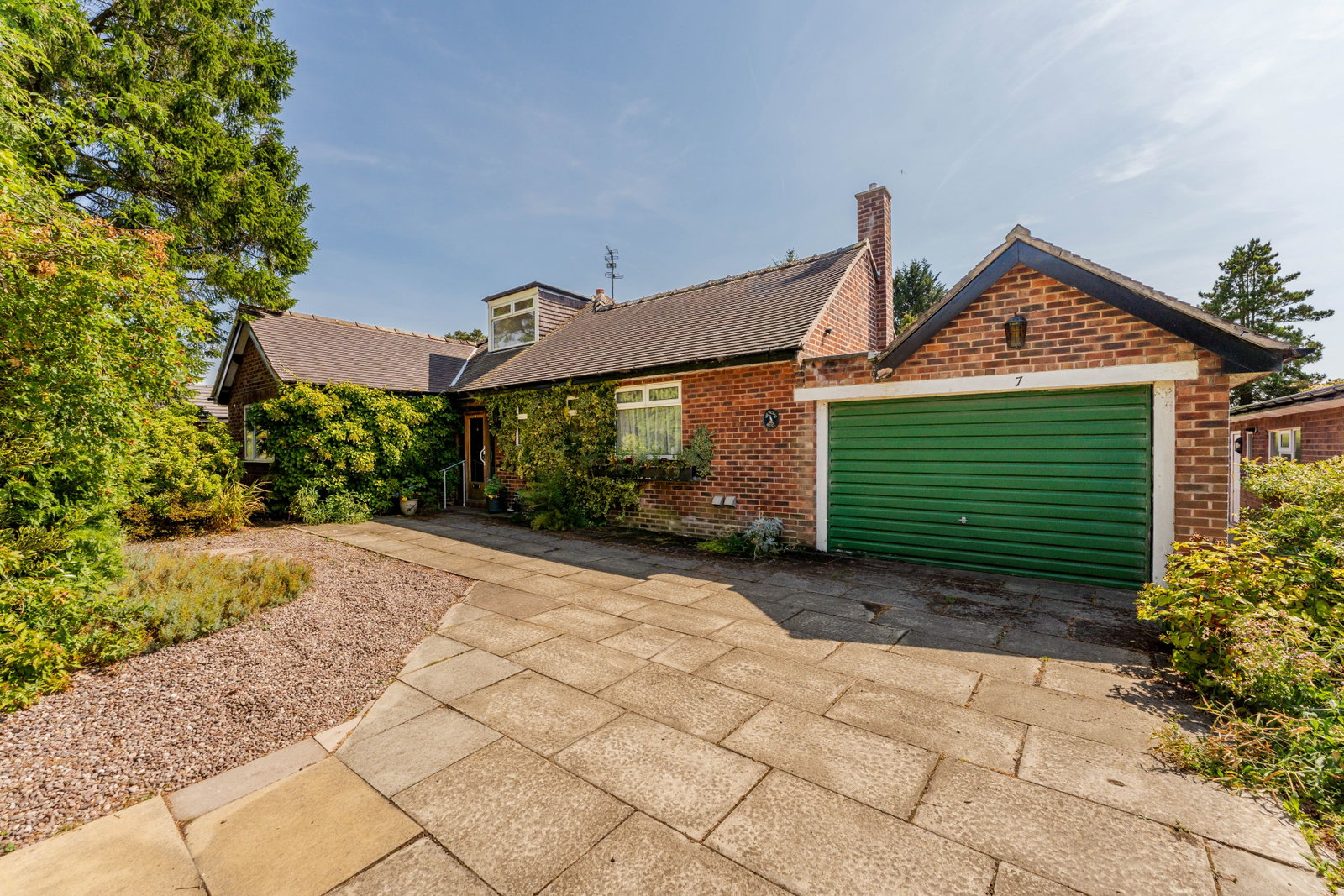 Bungalow in Macclesfield
