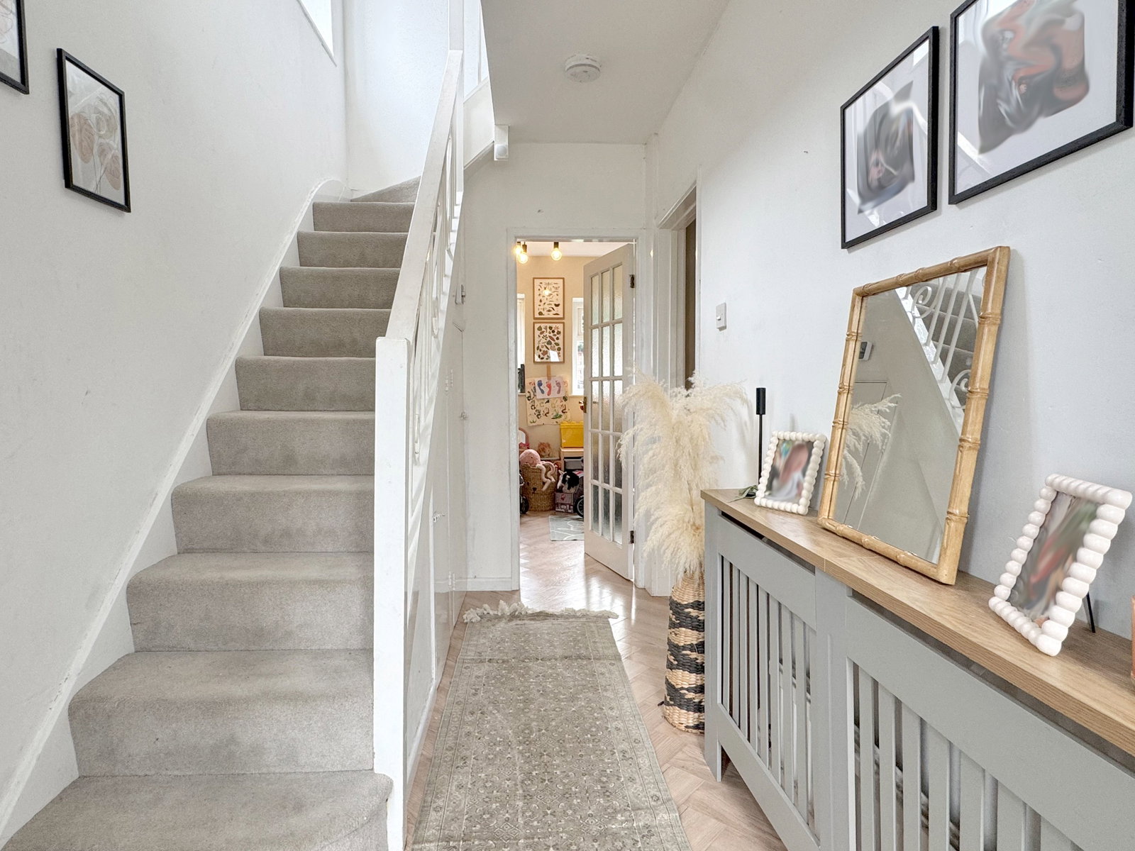 Semi Detached House for sale in Stockport, Bowden Lane, Marple, Stockport SK6, 975 m²