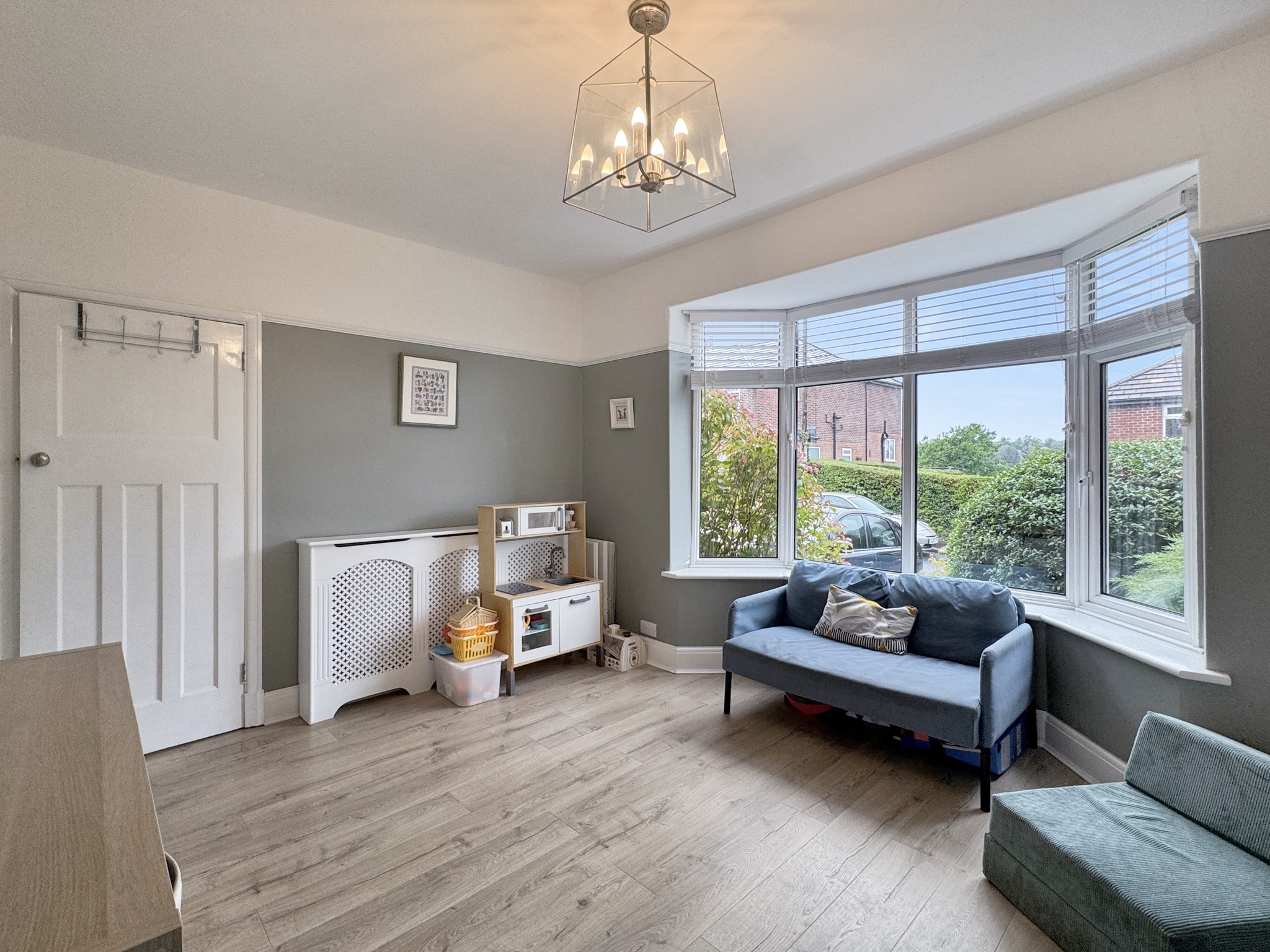 Semi Detached House for sale in Stockport, Highfield Road, Mellor, Stockport SK6, 1138 m²