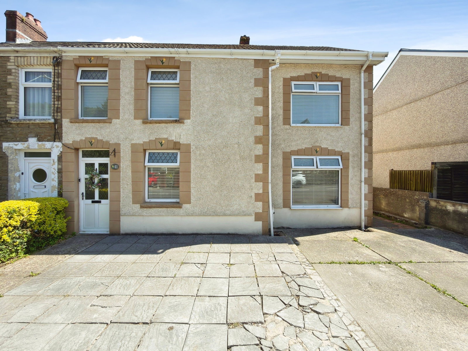 Semi Detached House in Swansea