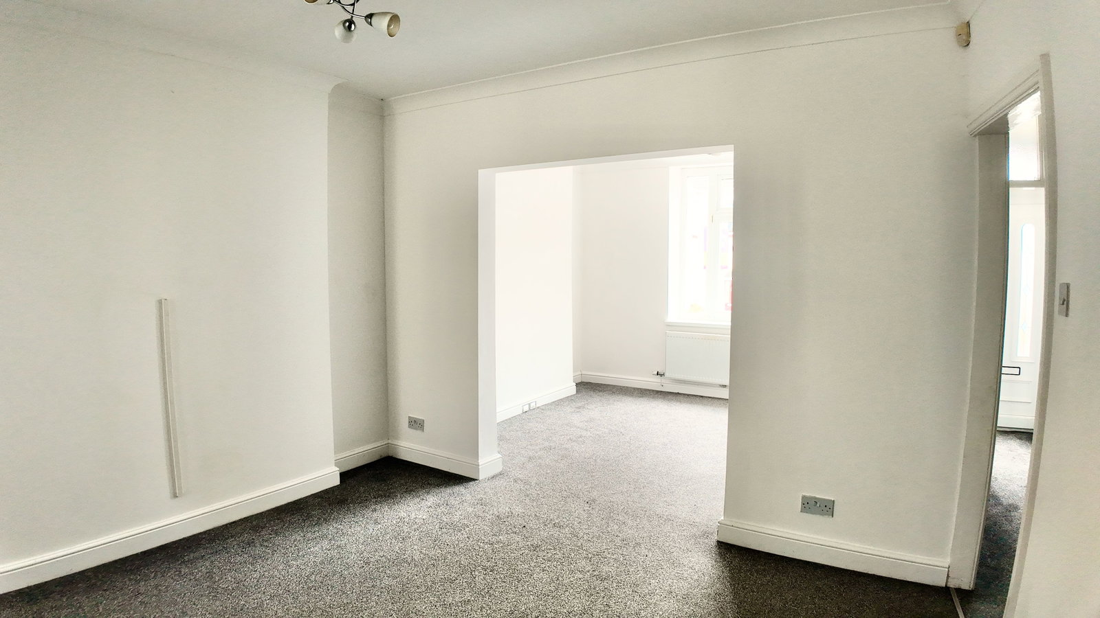 Terraced House for sale in Blackwood, Gordon Road, Blackwood, NP12, 893 m²
