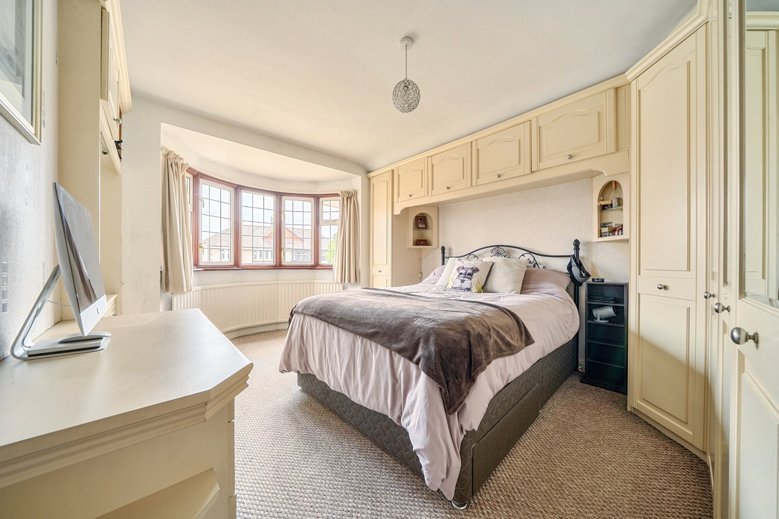Semi Detached House in London