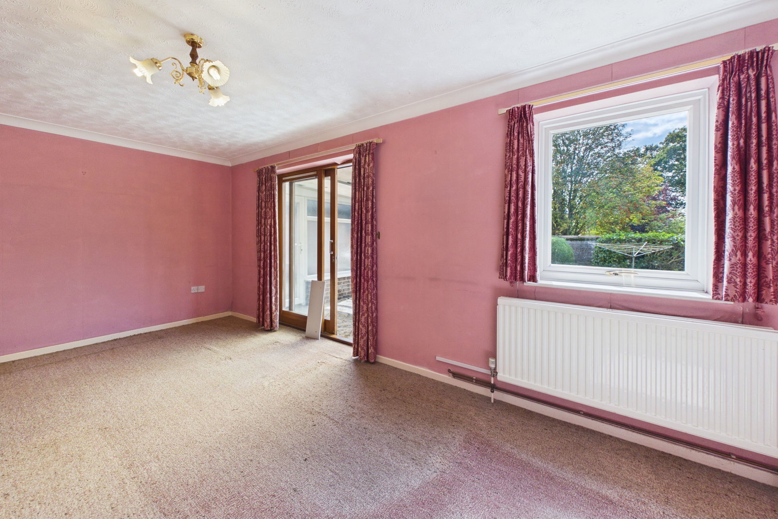 Bungalow for sale in Norwich, Rectory Gardens, Hingham NR9