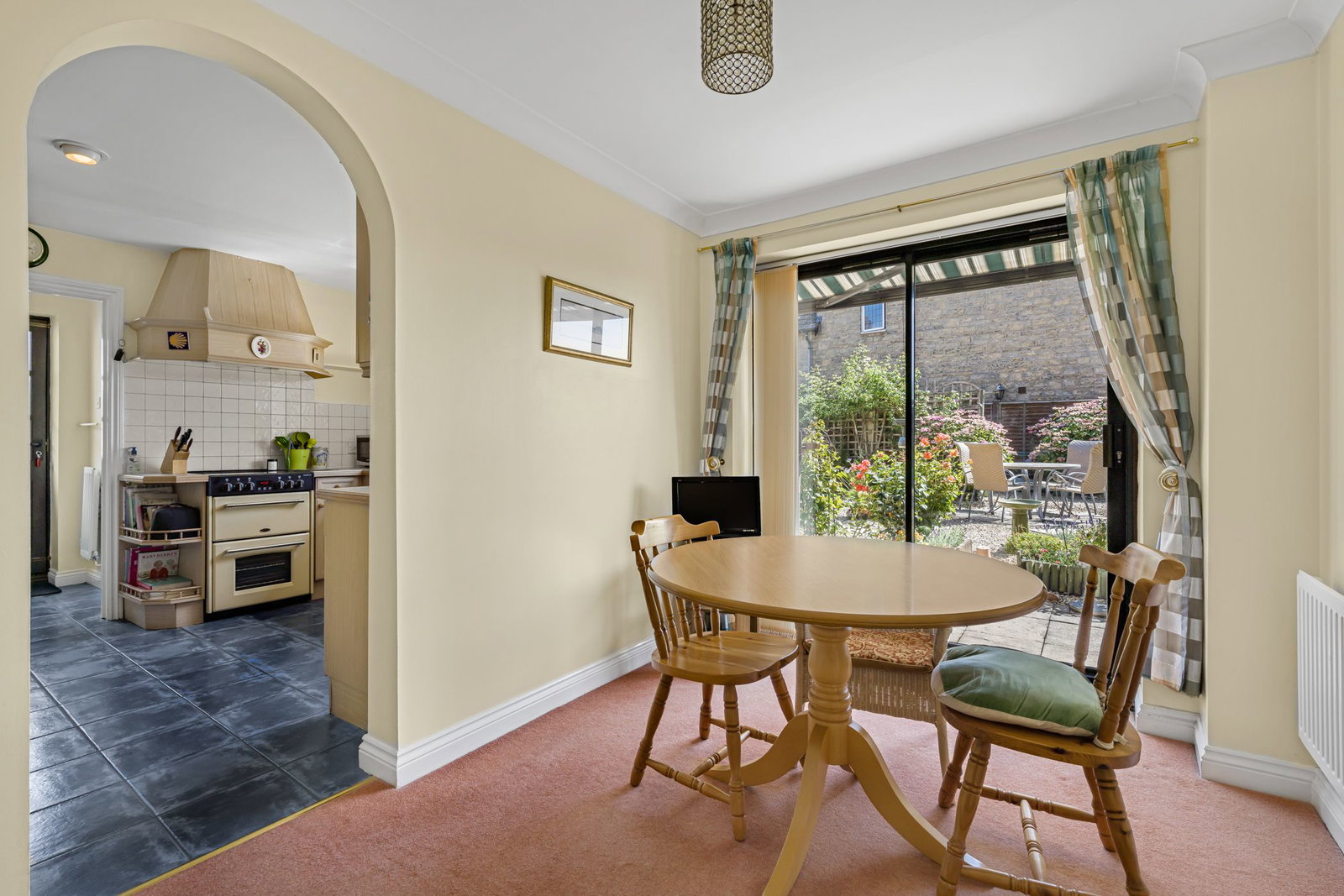 Detached House in Cheltenham