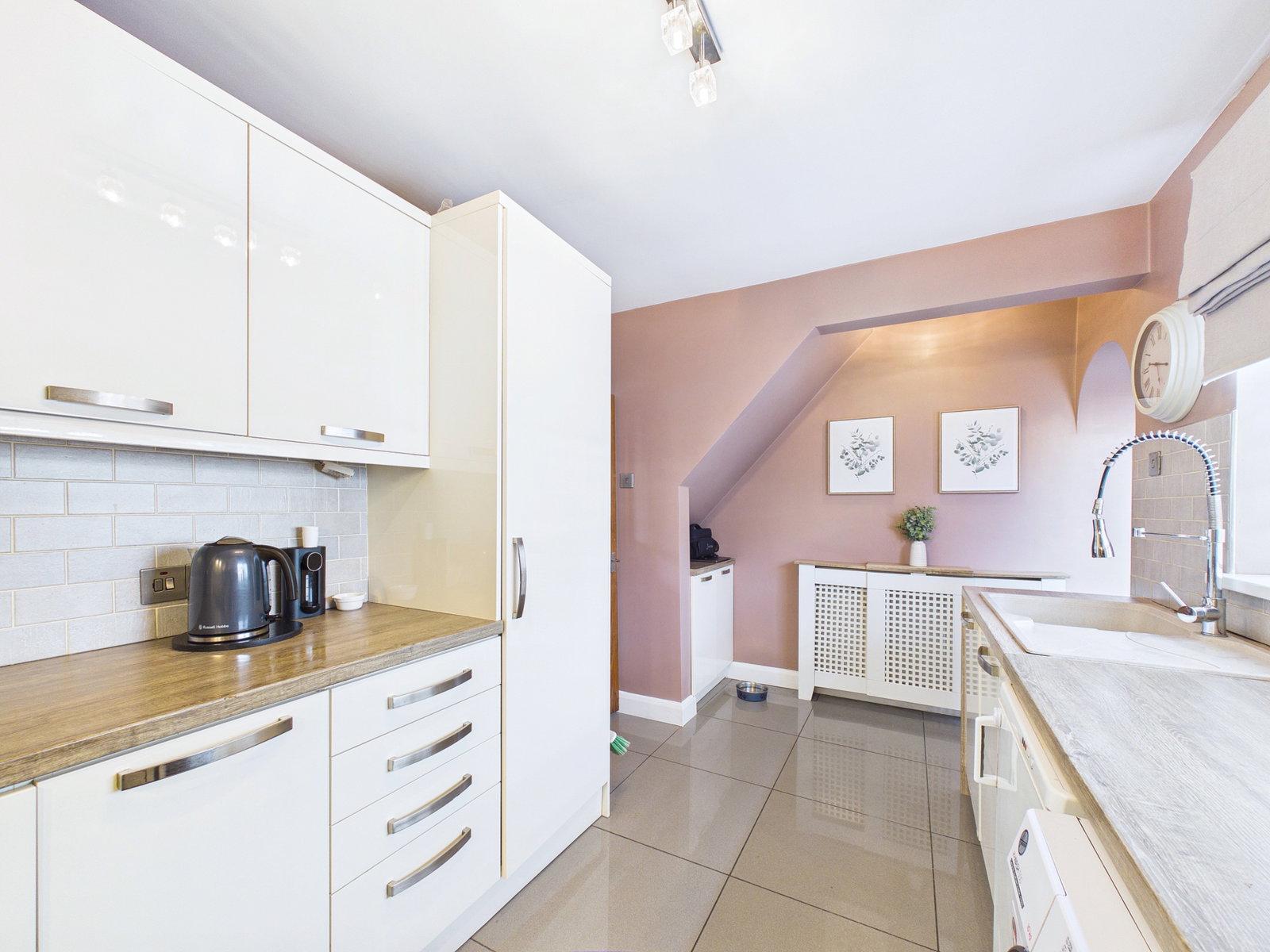 Semi Detached House in Mansfield