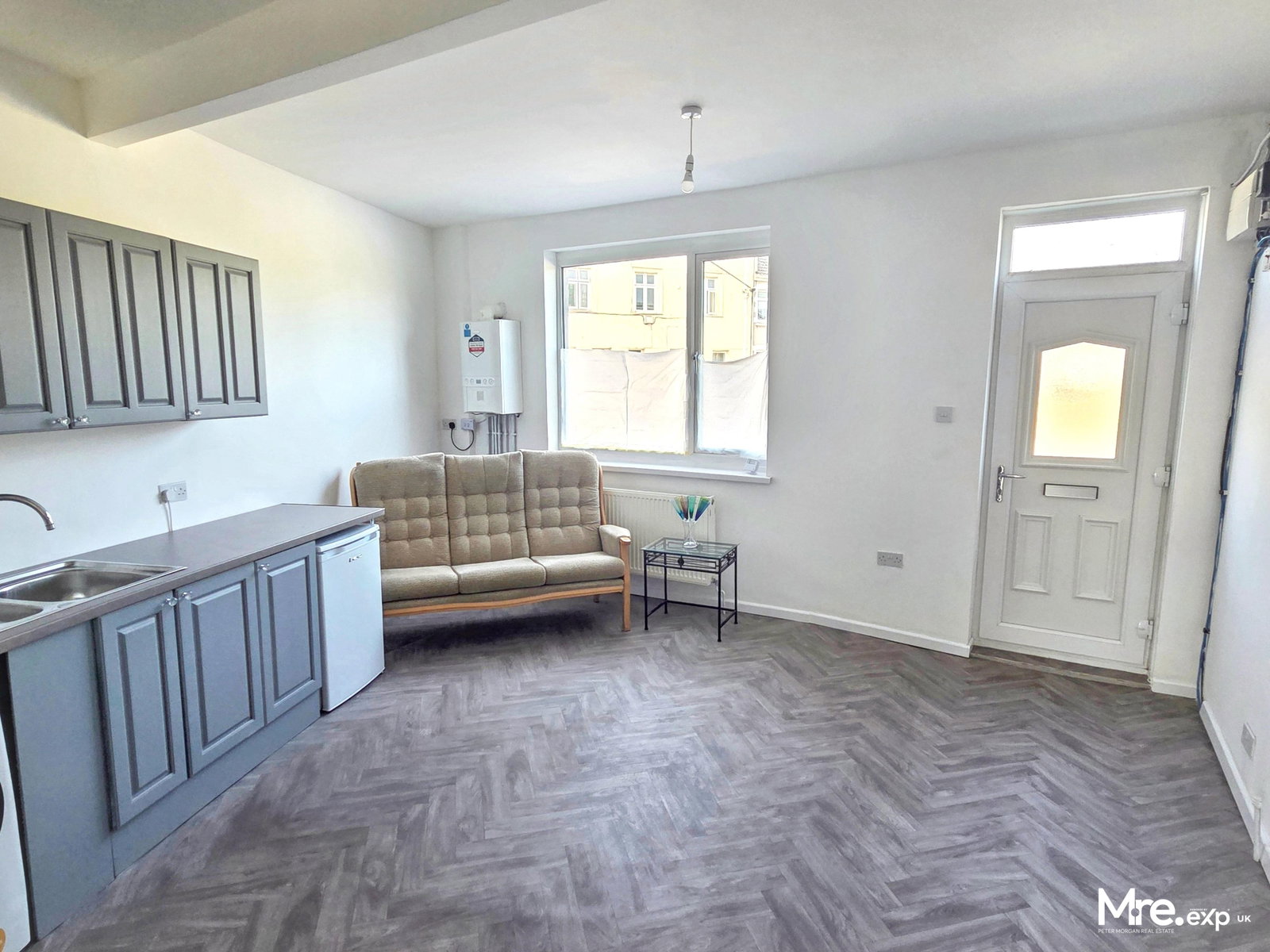 Terraced House in Maesteg 3