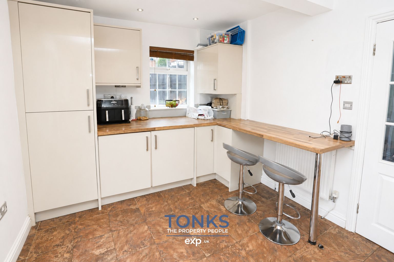 Semi Detached House in Halesowen