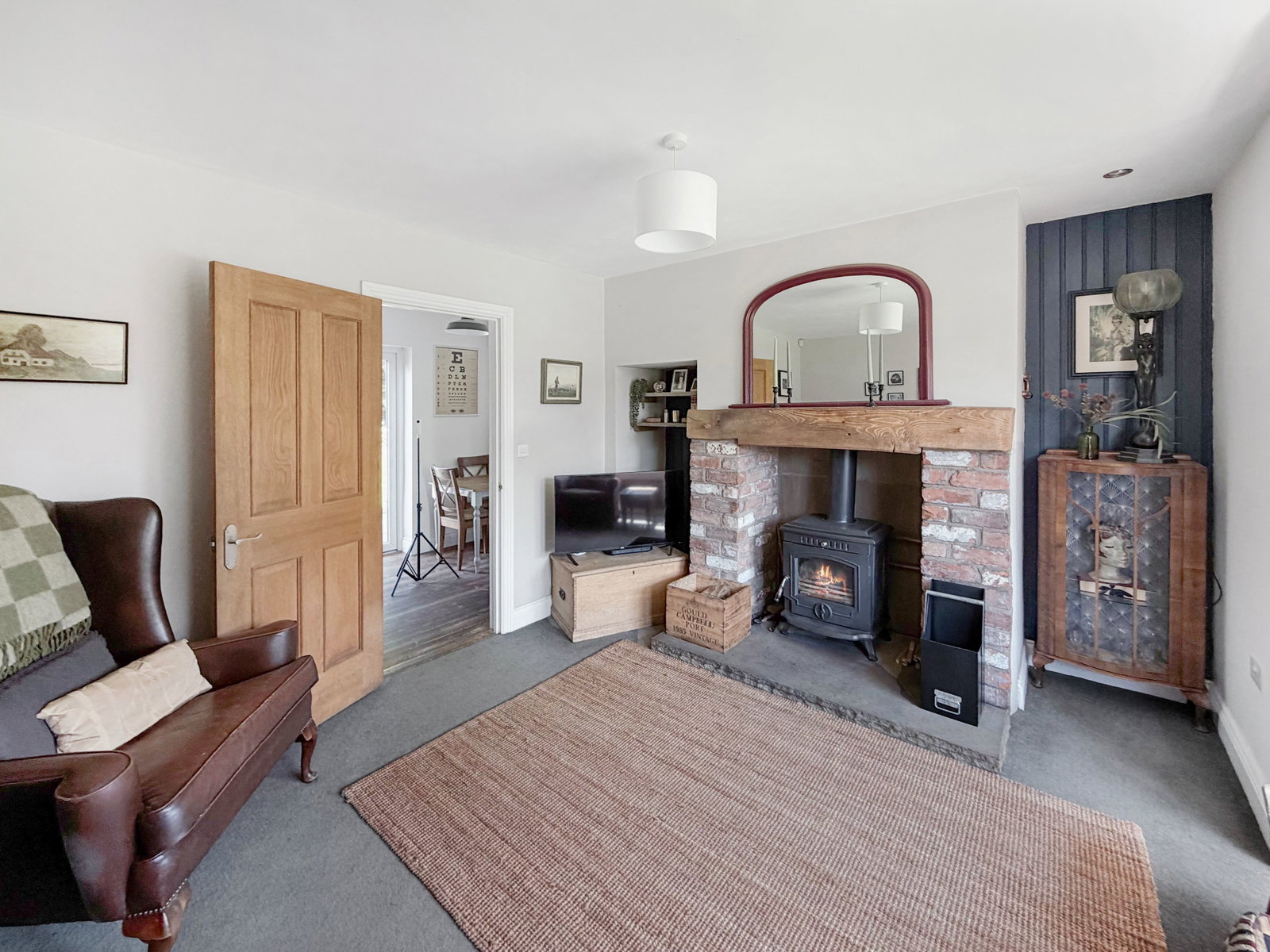Semi Detached House in Brampton