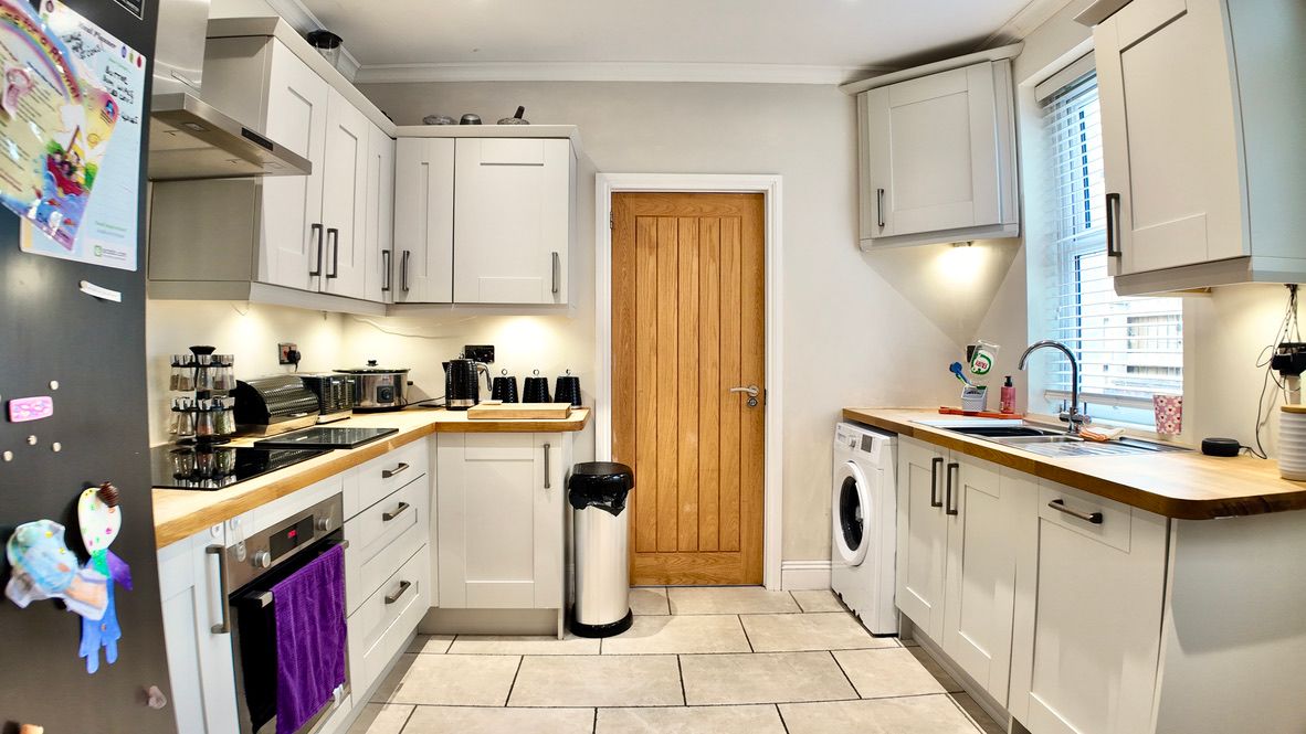 Terraced House in Blackwood 3