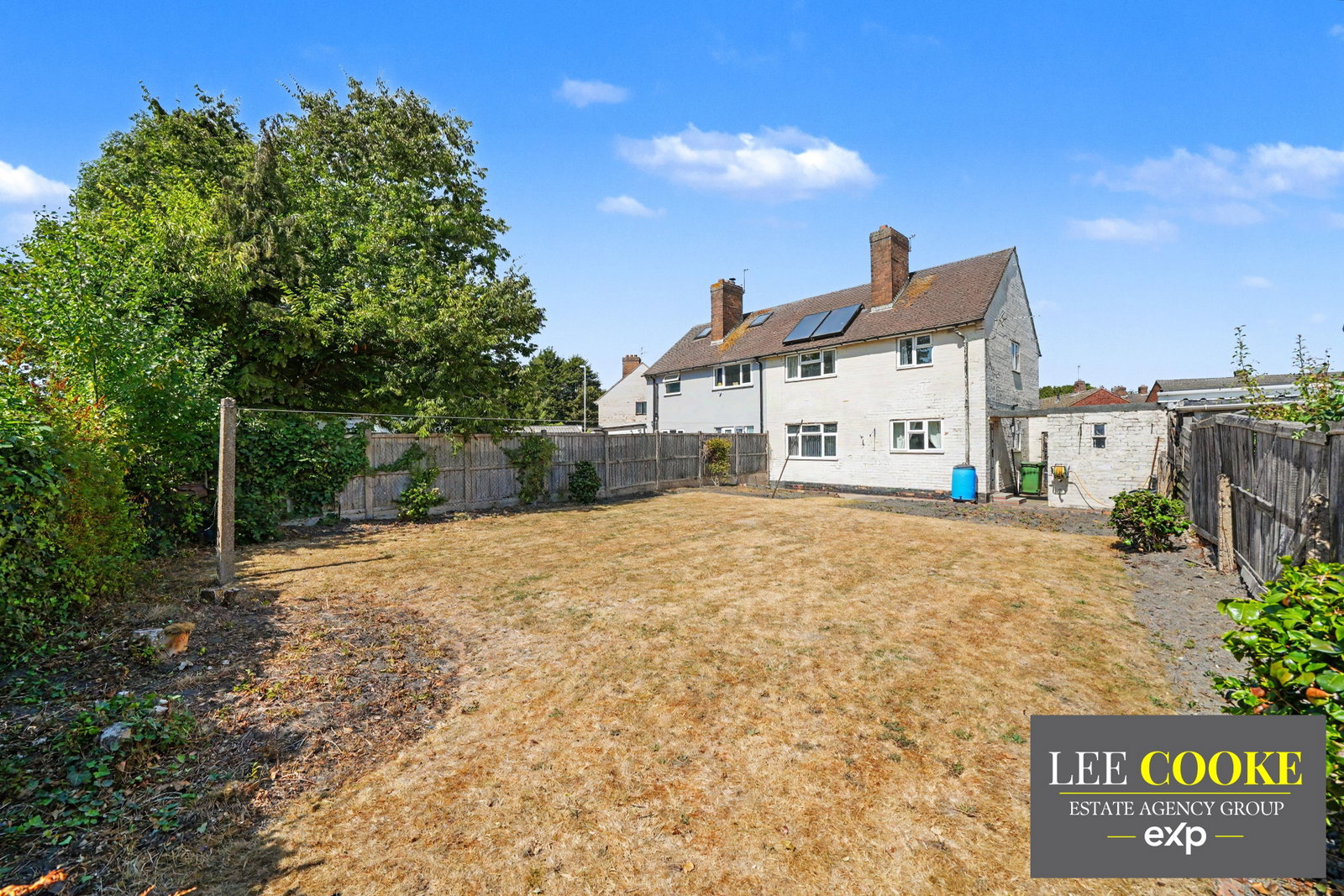 Semi Detached House in Bilston