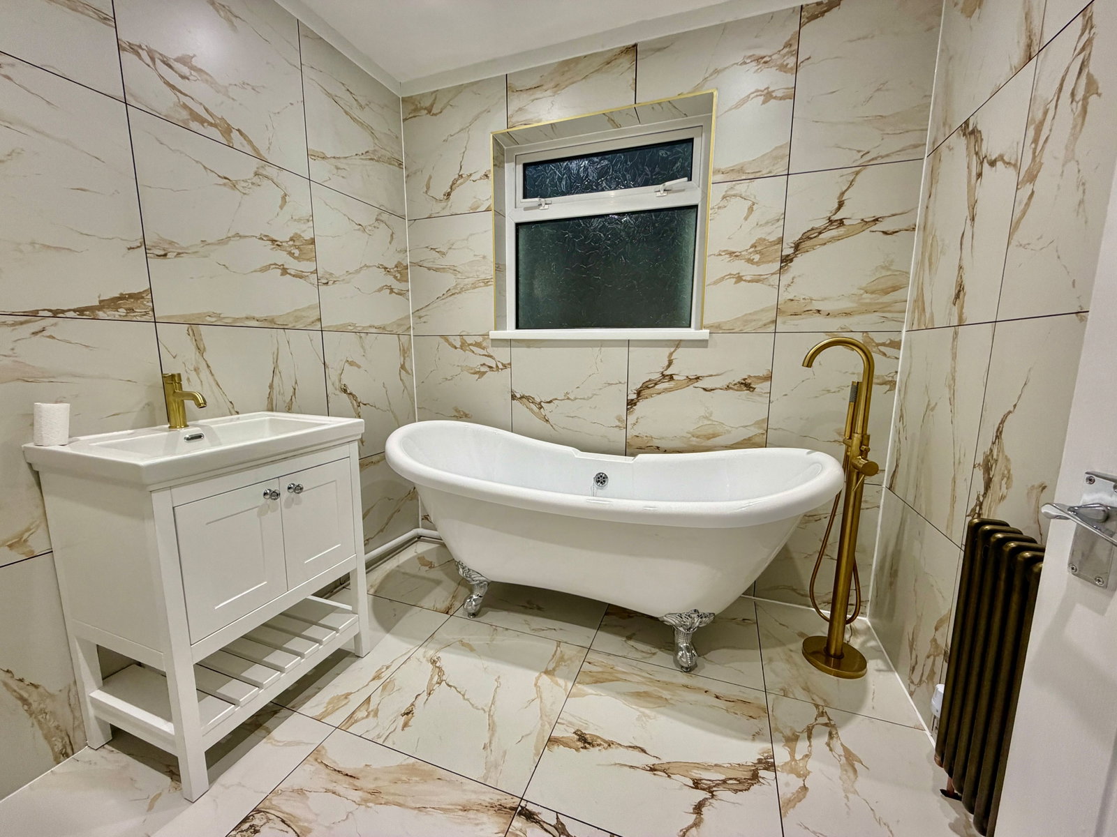 Semi Detached House in Newport 4