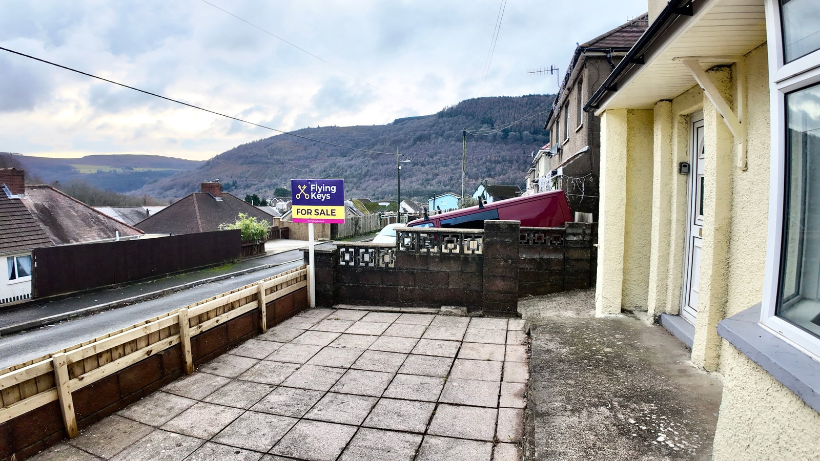 Semi Detached House in Newport 5