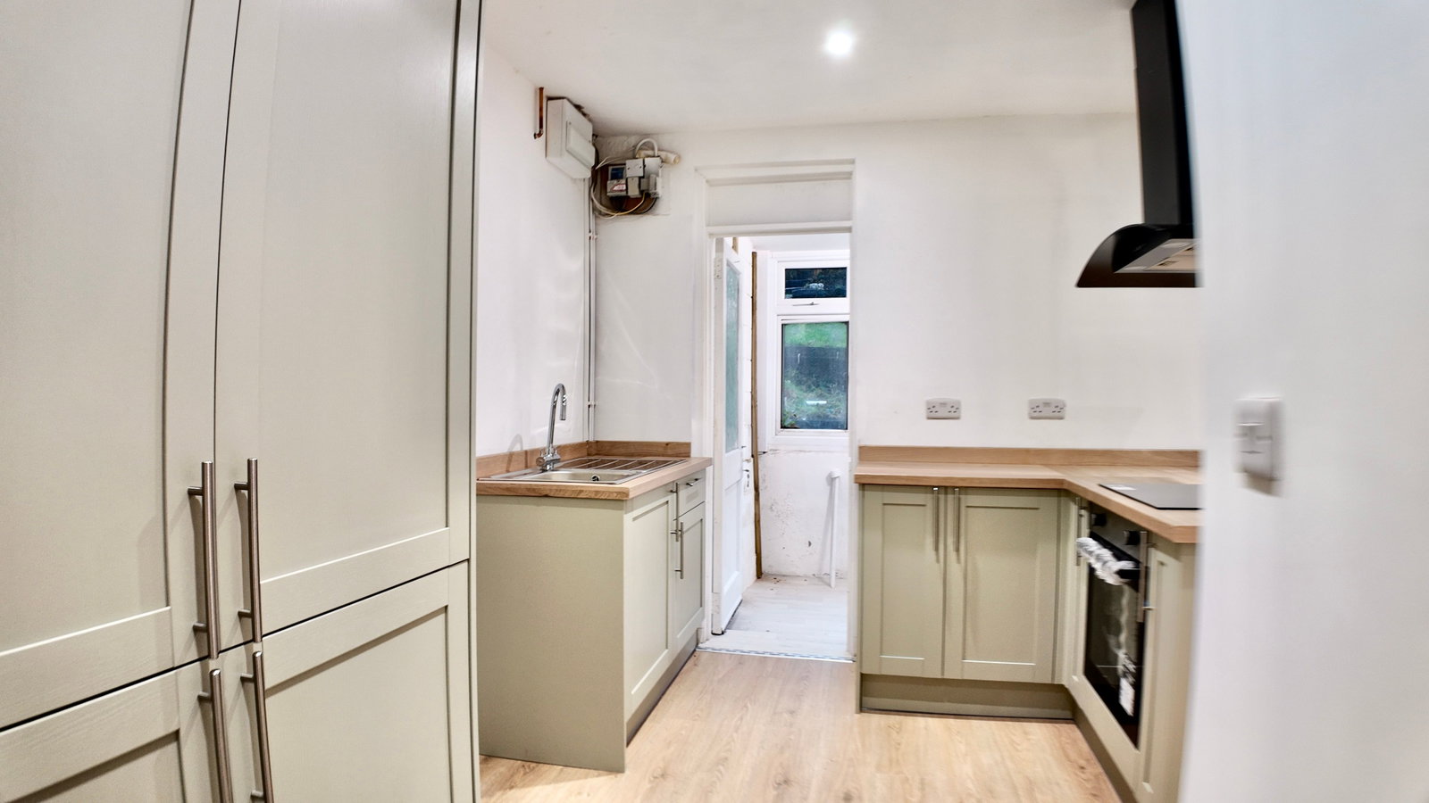 Semi Detached House for sale in Newport, Tribute Avenue, Cwmcarn, NP11, 1024 m²