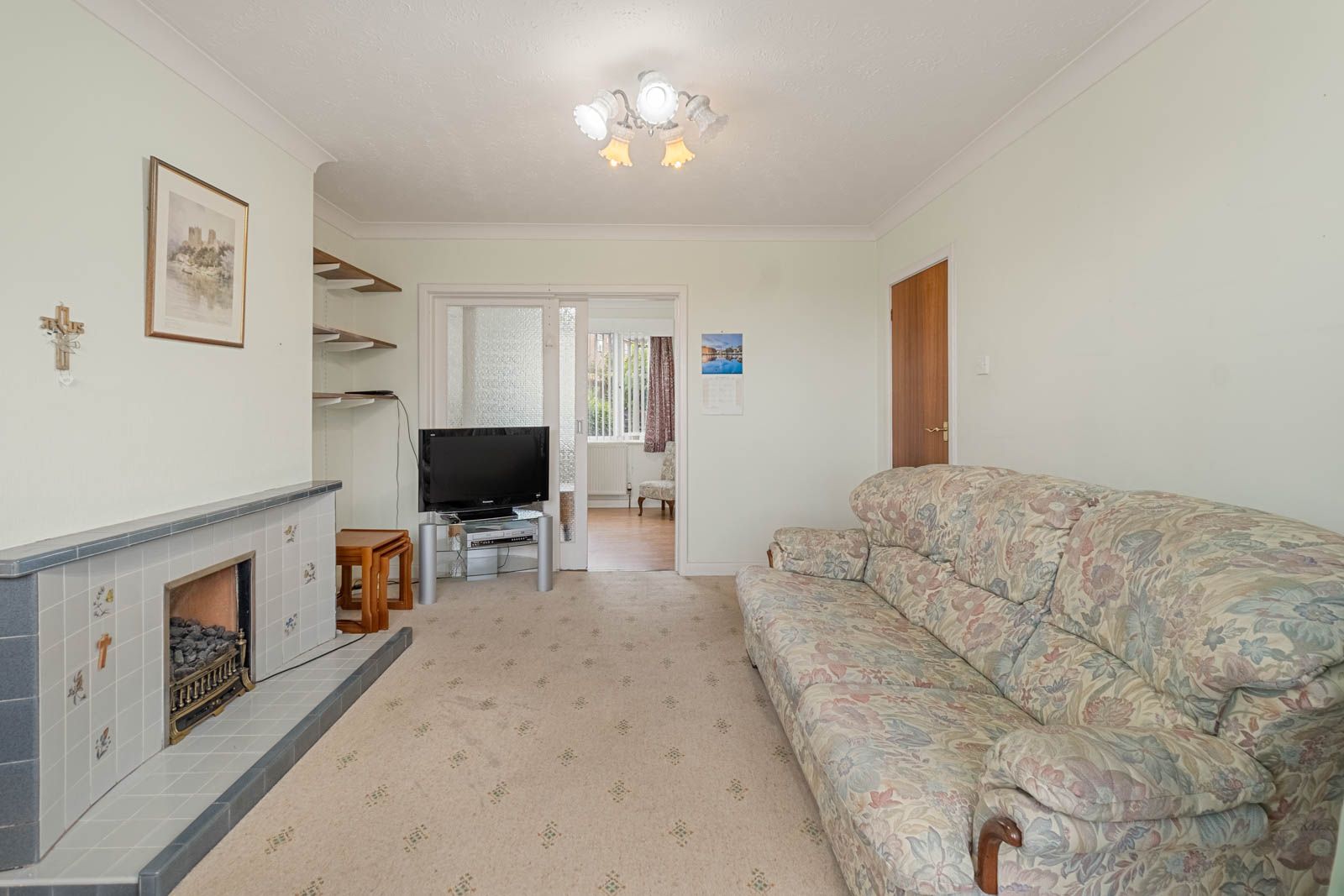 Semi Detached House for sale in Huddersfield, 61 Weatherhill Road, Birchencliffe, HD3 3QY