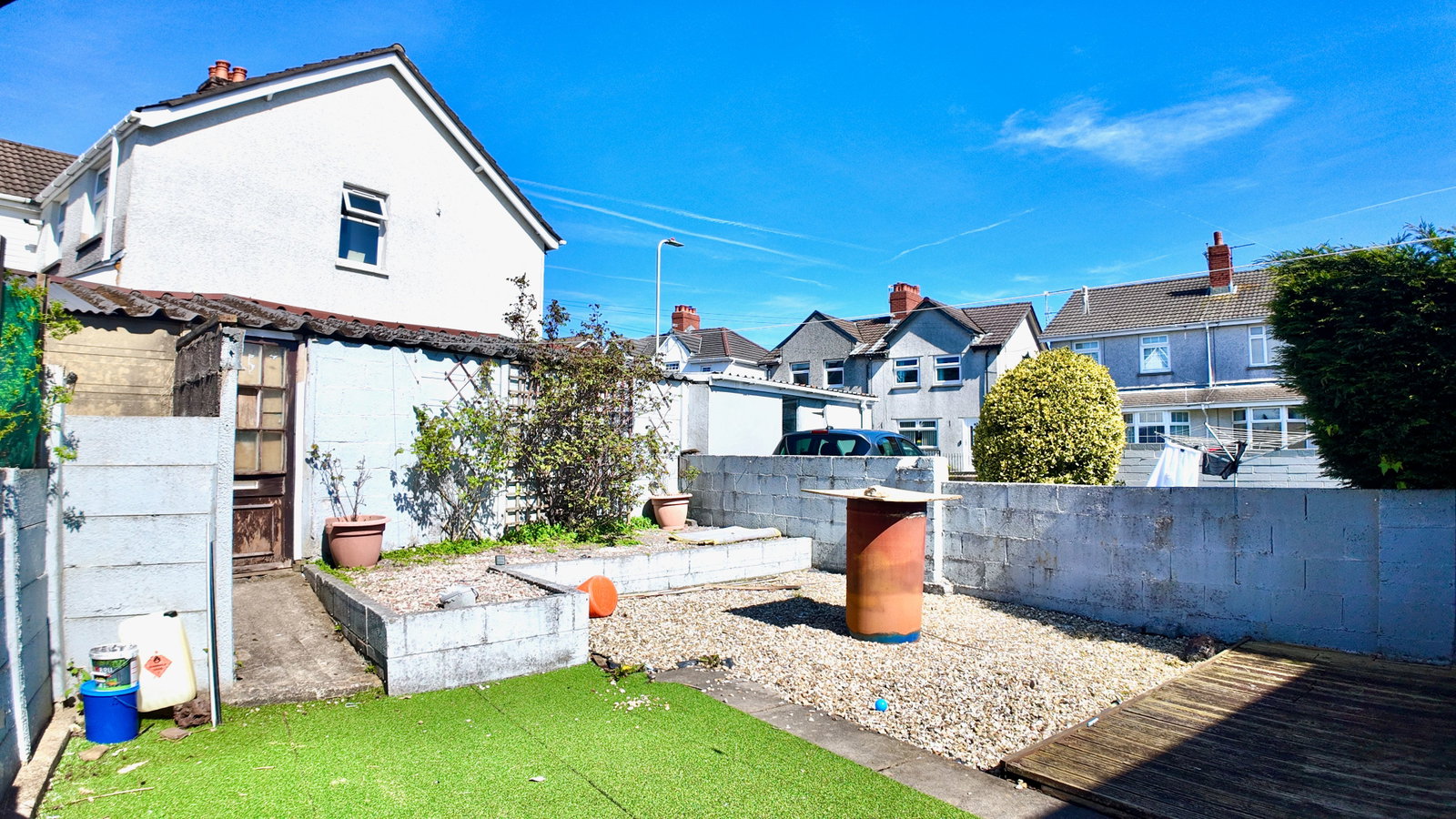 Semi Detached House for sale in Blackwood, Waunborfa Road, Cefn Fforest, NP12, 1160 m²