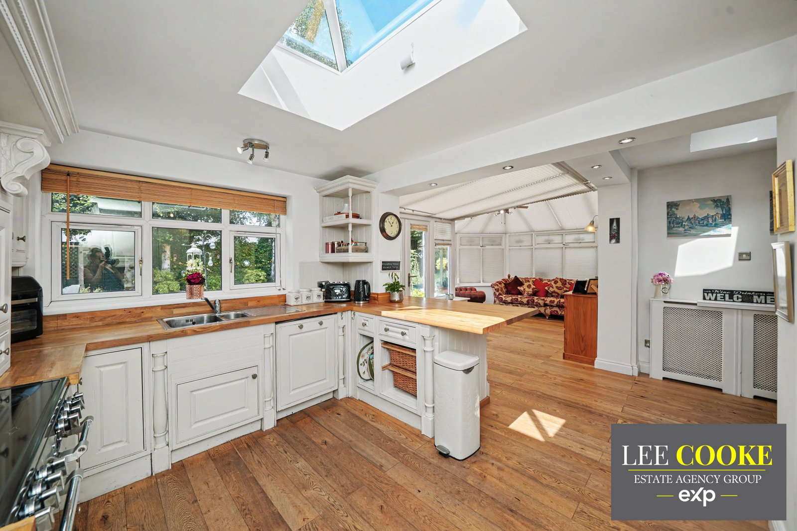 Detached House for sale in Wolverhampton, Sunrise, Shaw Lane, Albrighton, Wolverhampton, WV7 3DT