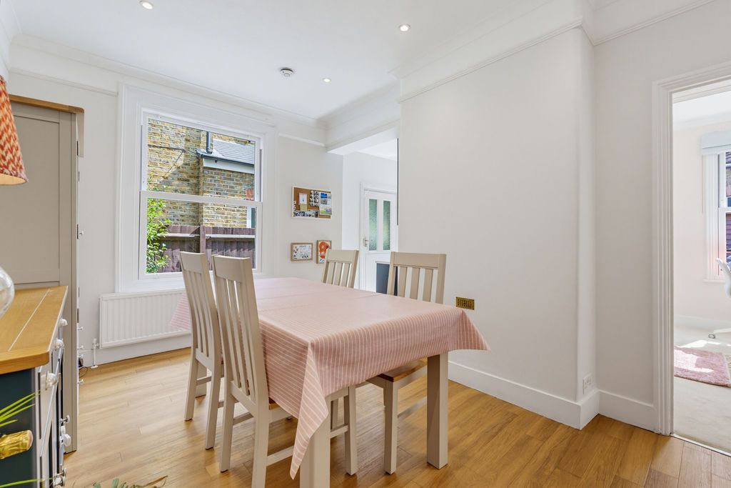 Flat in London