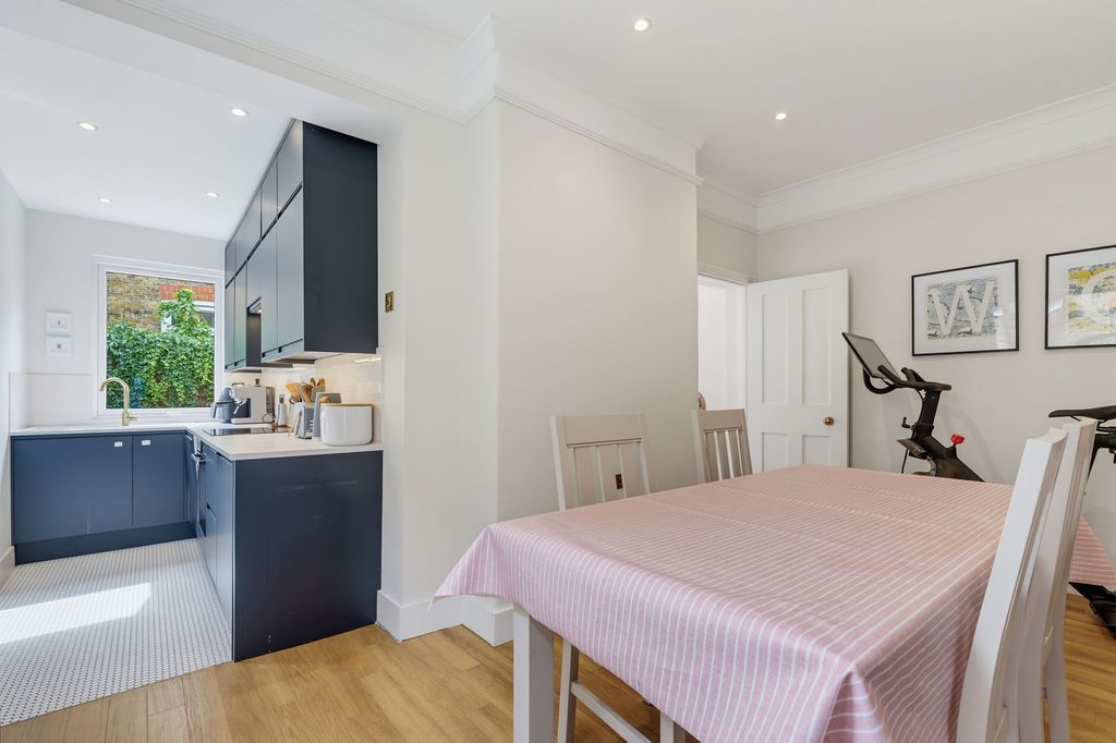 Flat in London