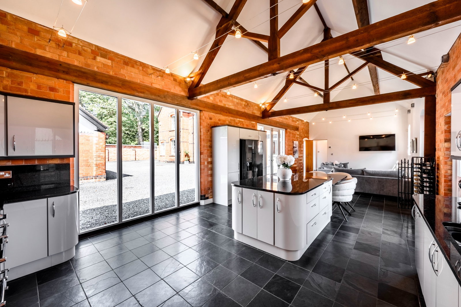 Detached House for sale in Burton-on-trent, The Coach House. Tatenhill Common, Rangemore, DE13 9RS