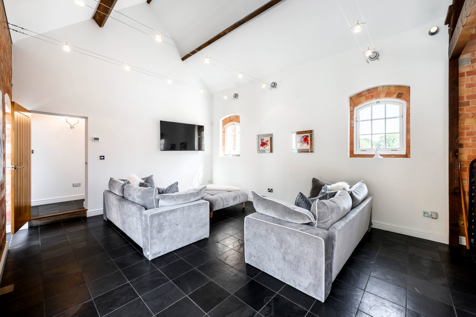 Detached House for sale in Burton-on-trent, The Coach House. Tatenhill Common, Rangemore, DE13 9RS