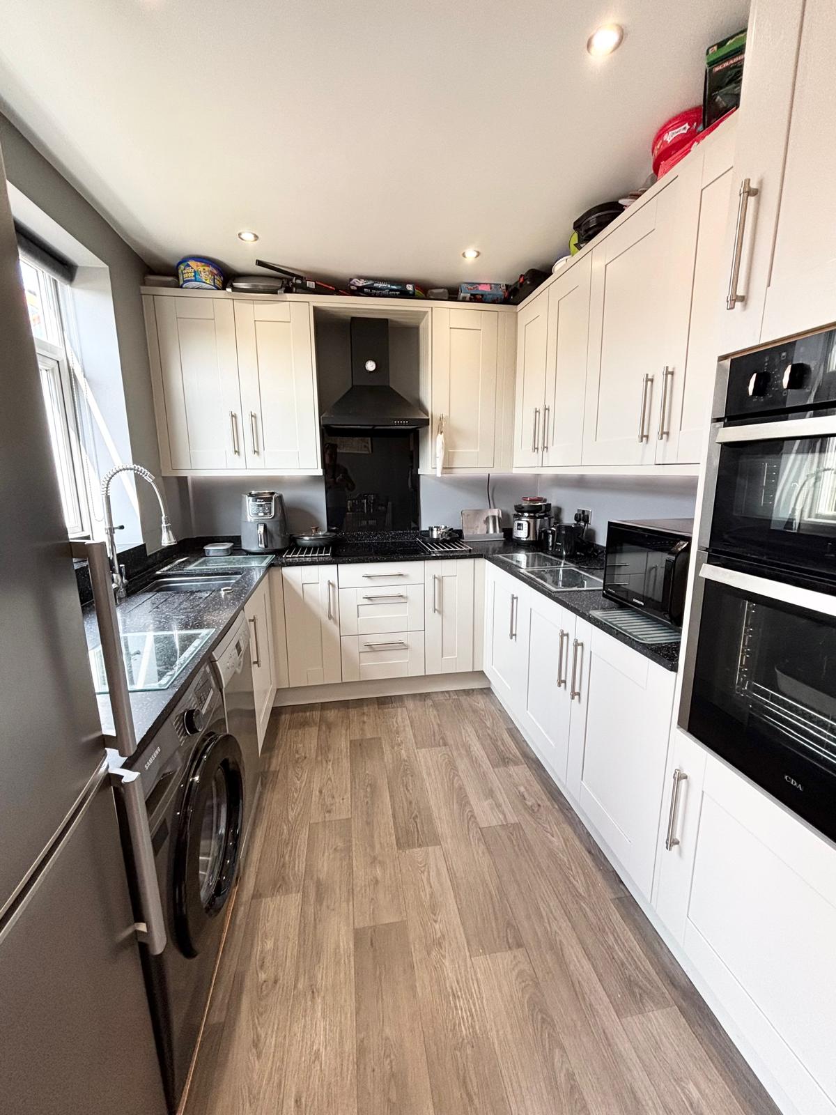 Semi Detached House in Ashton-under-lyne