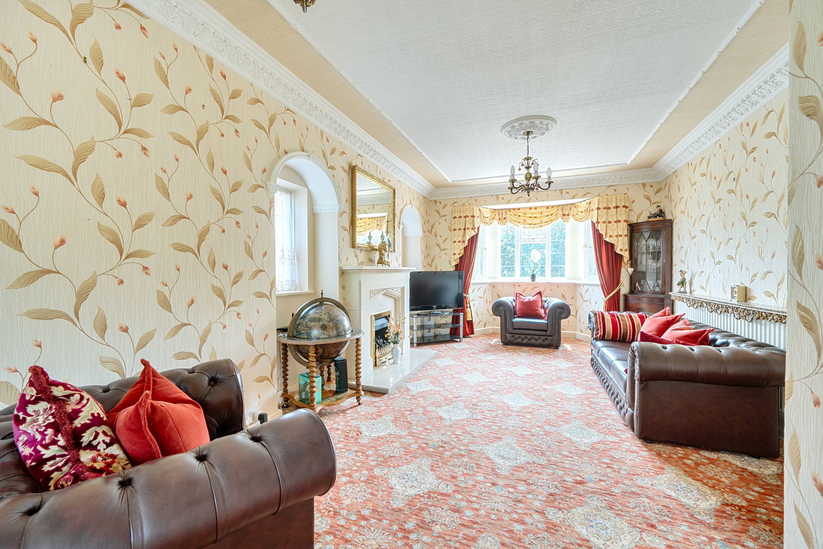 Detached House in Cradley Heath
