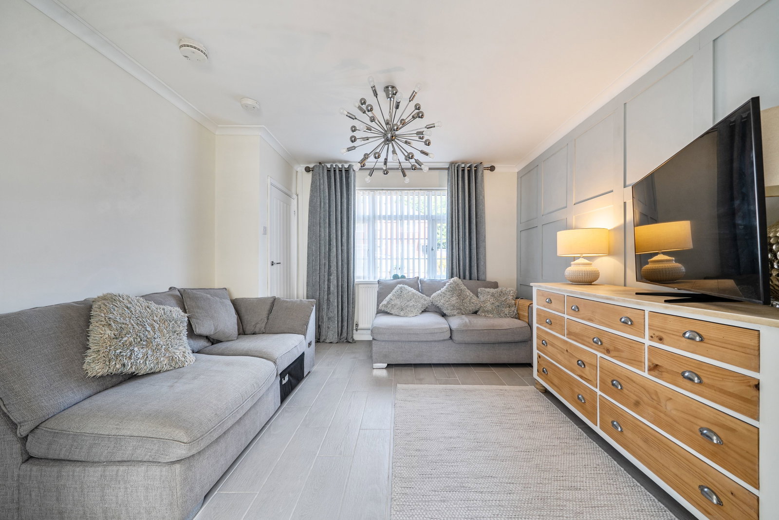 Semi Detached House in West Bromwich