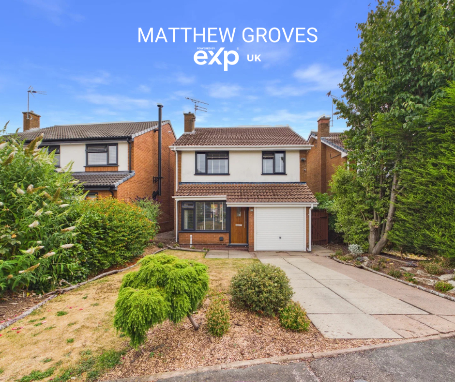Detached House for sale in Stafford, Foxgloves Avenue, Little Haywood, Stafford, ST18 0QT