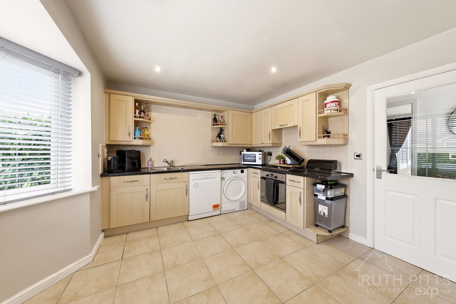 Semi Detached House in Barnsley