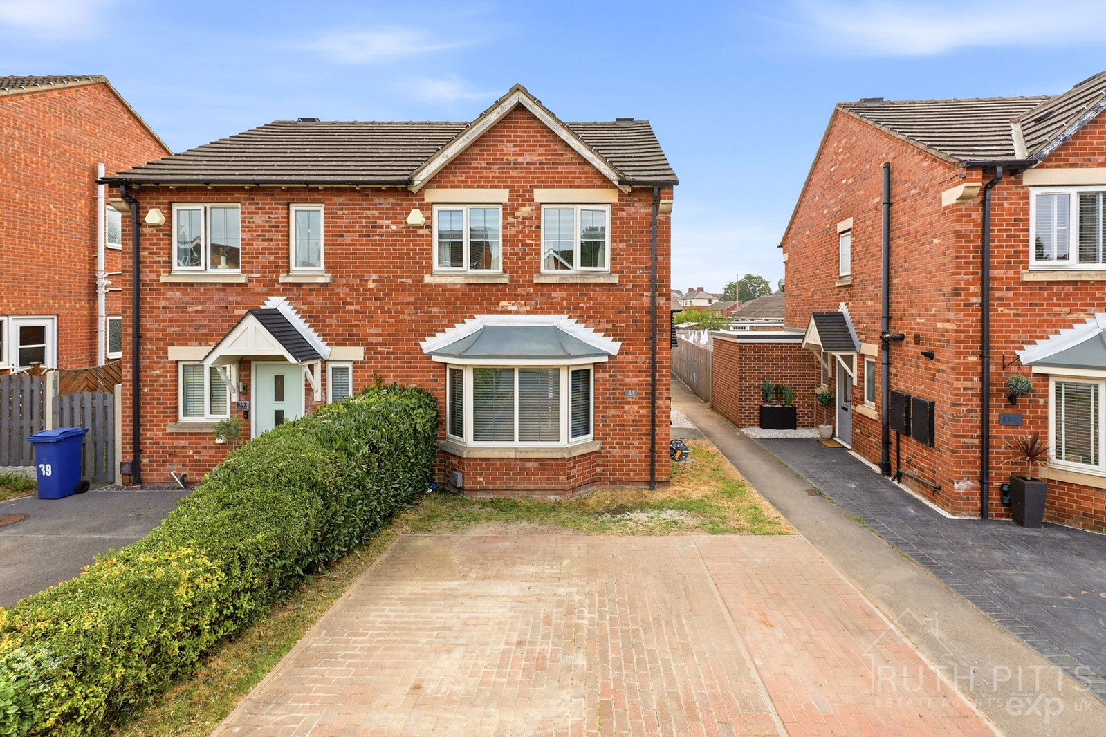 Semi Detached House in Barnsley