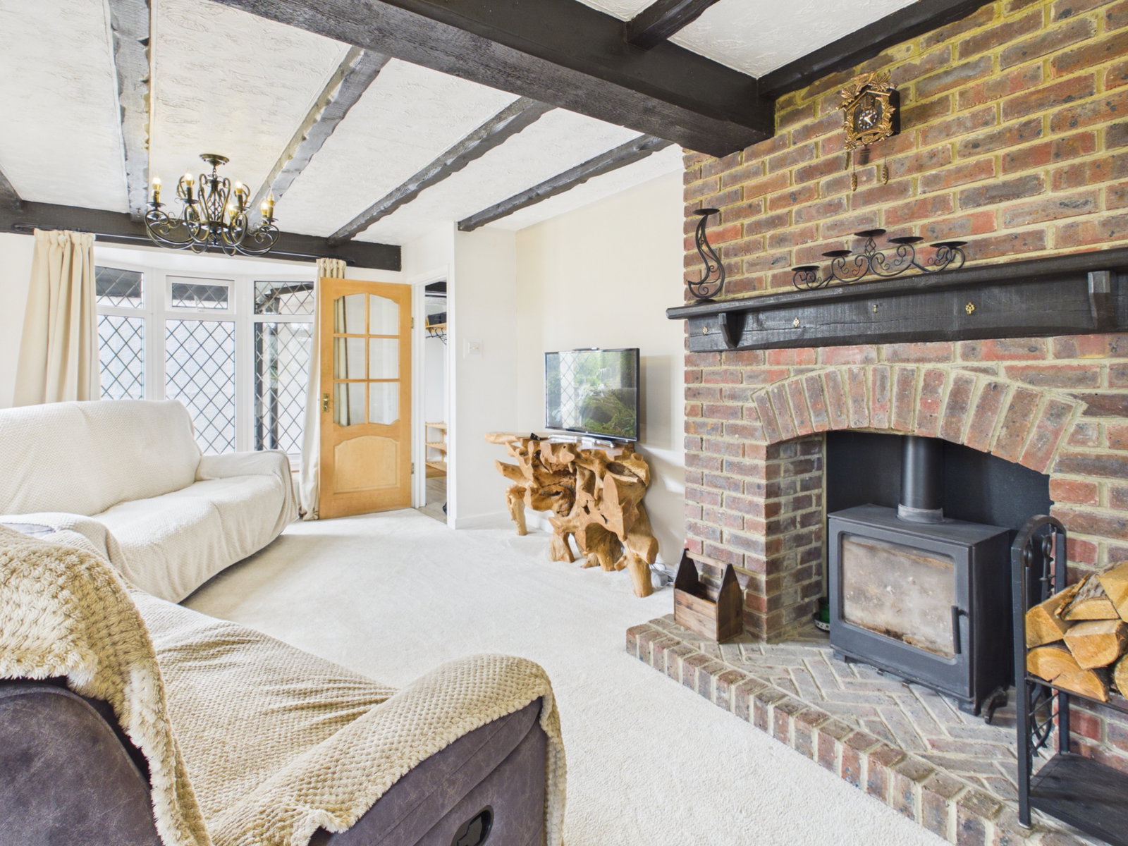 Detached House in Dover