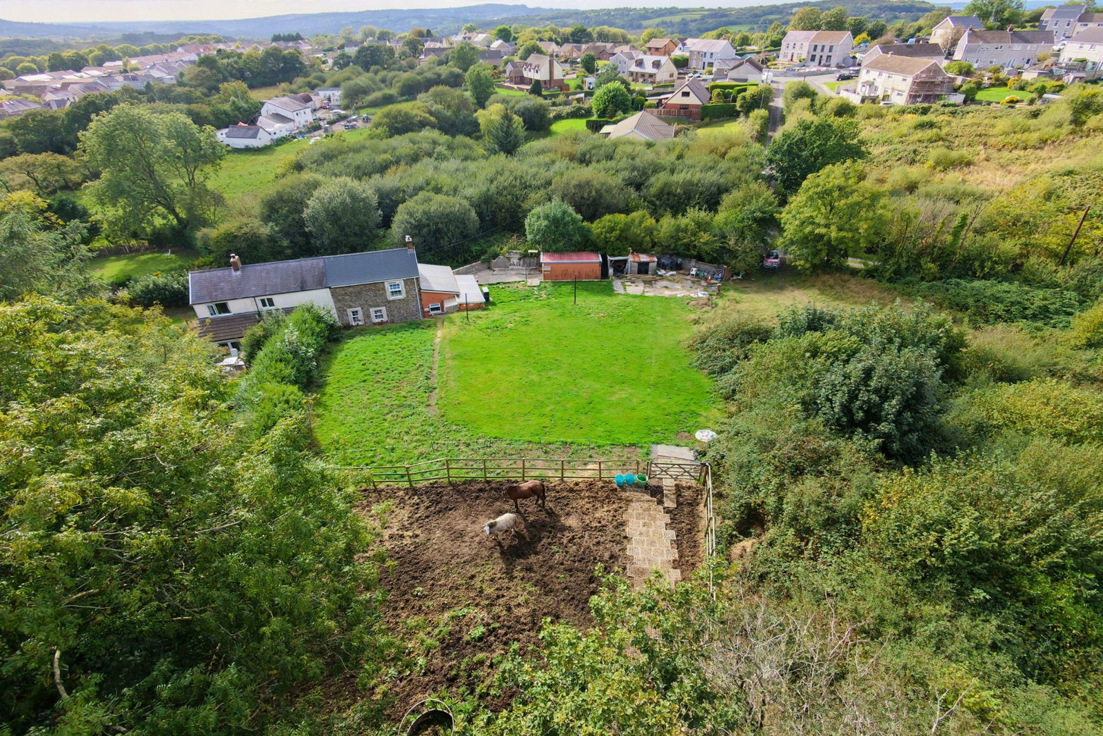 Semi Detached House for sale in Llanelli, 69 Heol yr Ysgol, Cefneithin, SA14, 829 m²