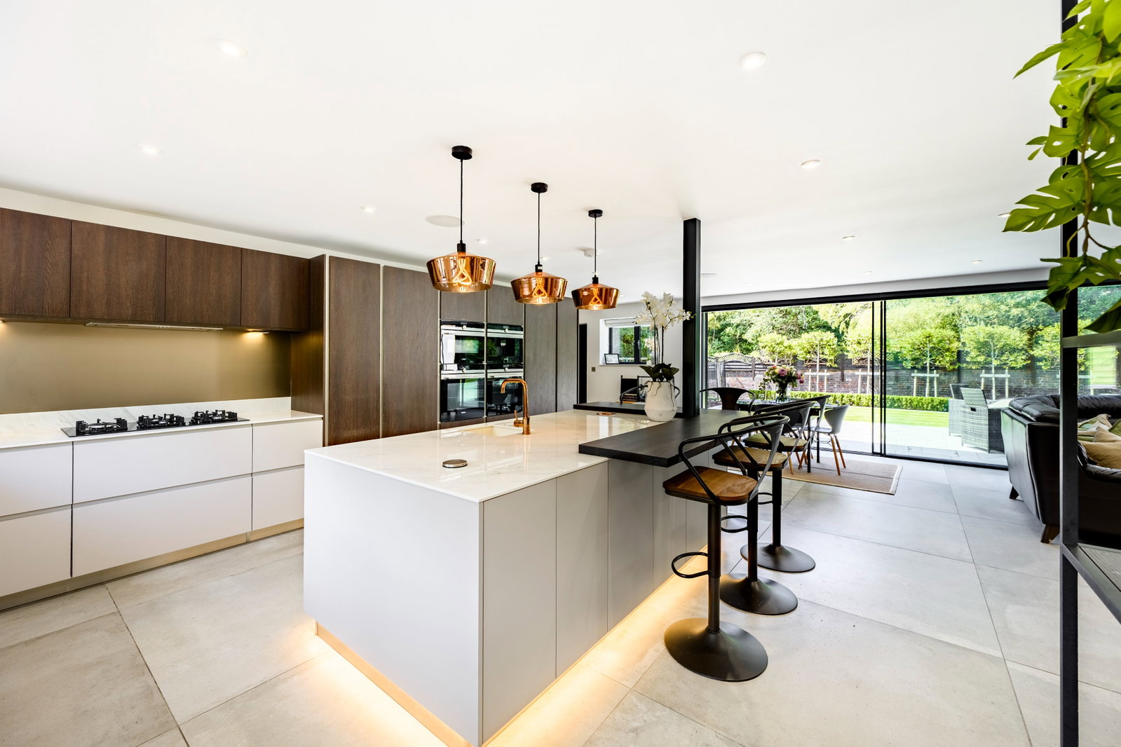 Detached House for sale in Sutton Coldfield, Woodland Edge, The Moorlands, Four Oaks Park Estate, B74 2RF, 5157 m²