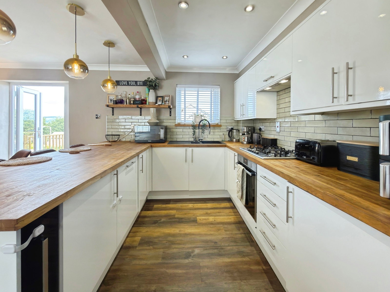 Semi Detached House in Swansea