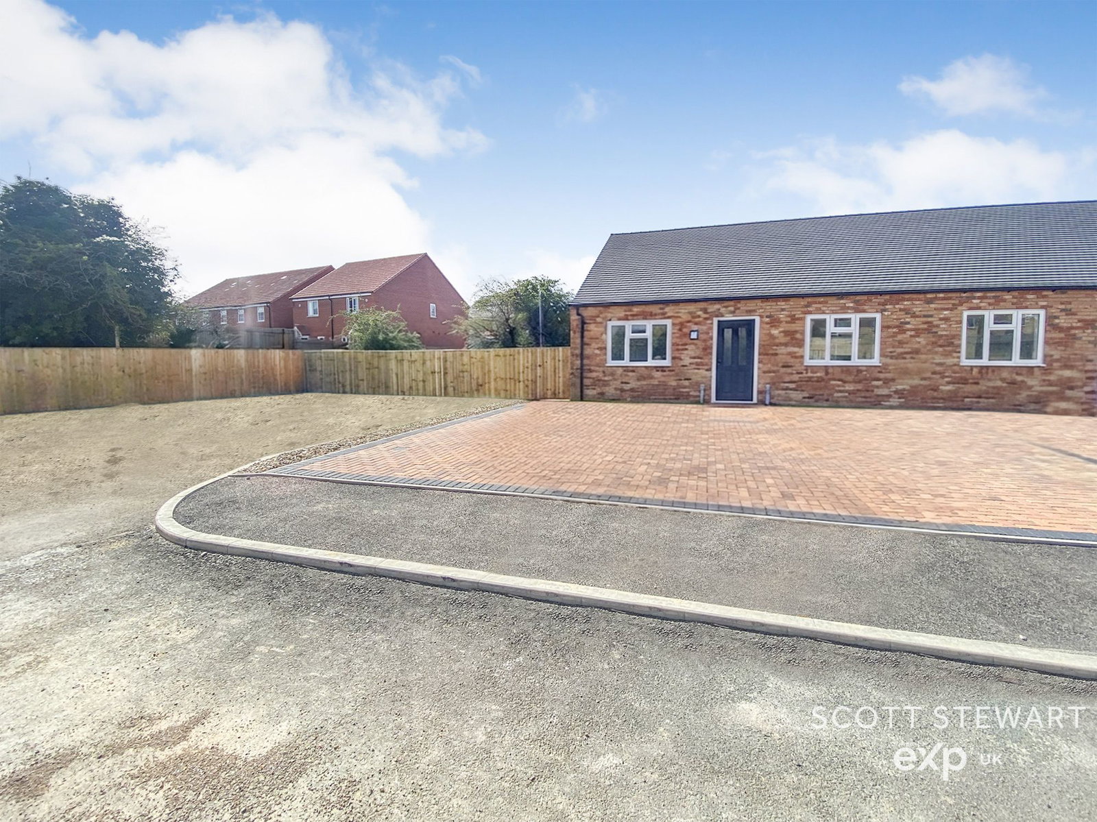 Semi Detached Bungalow in Peterborough