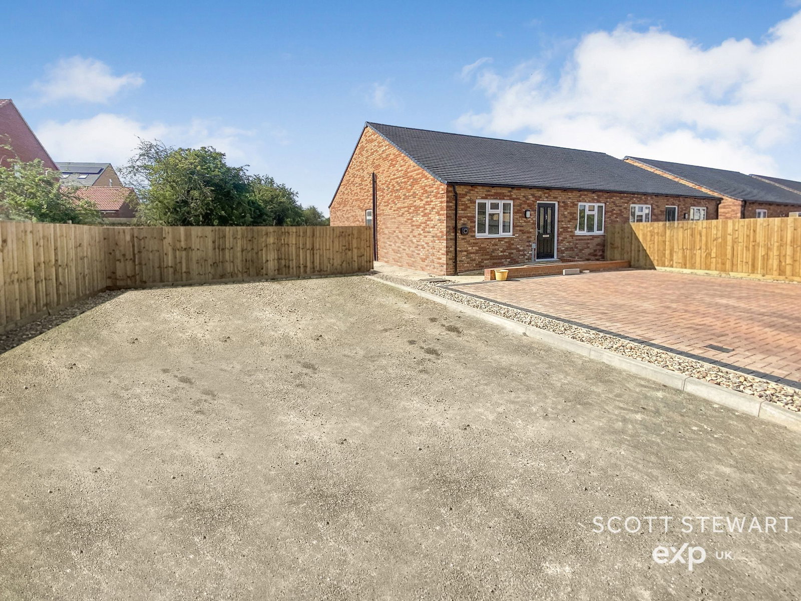 Semi Detached Bungalow in Peterborough 2