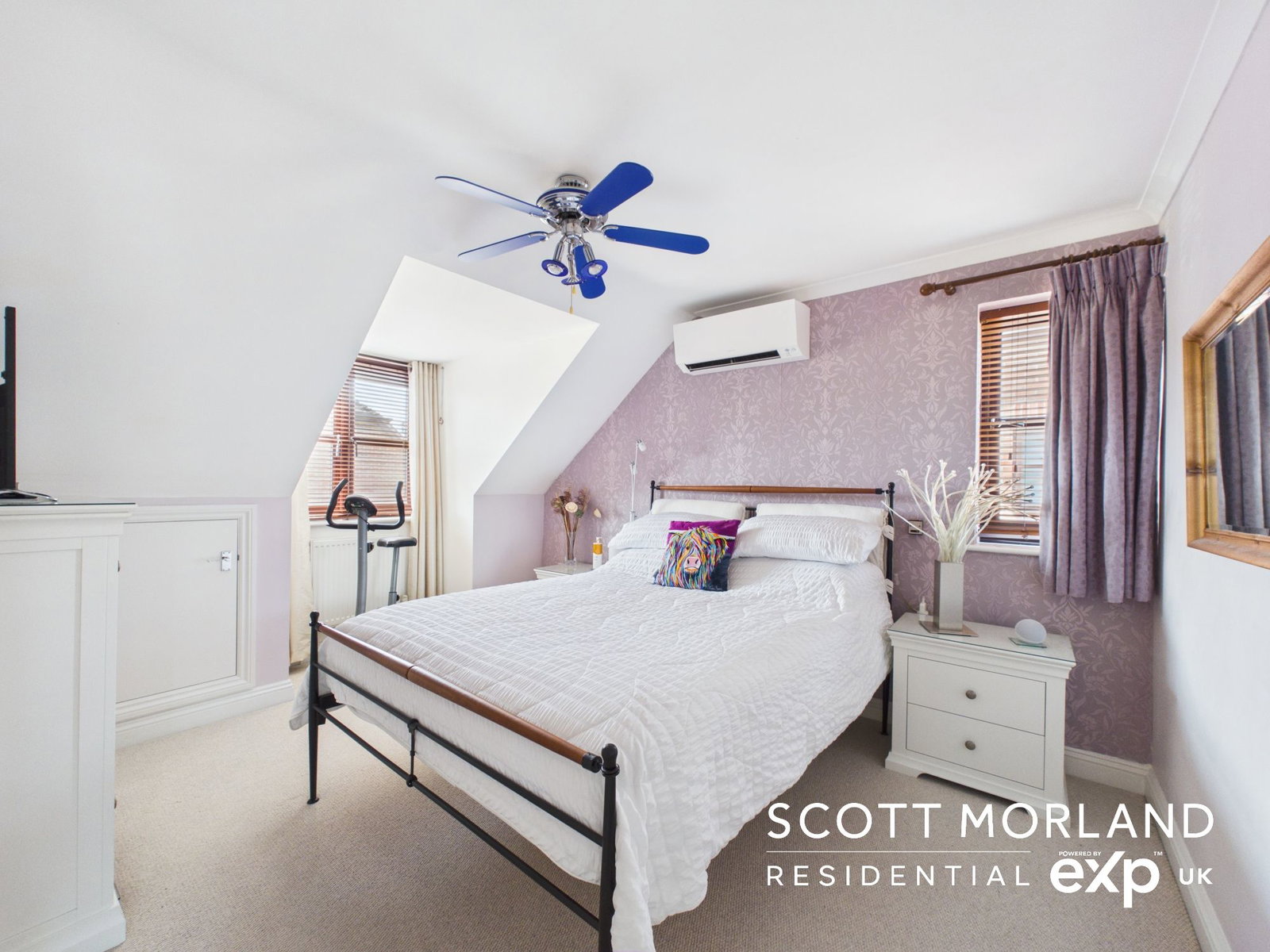 Semi Detached House in Tadley