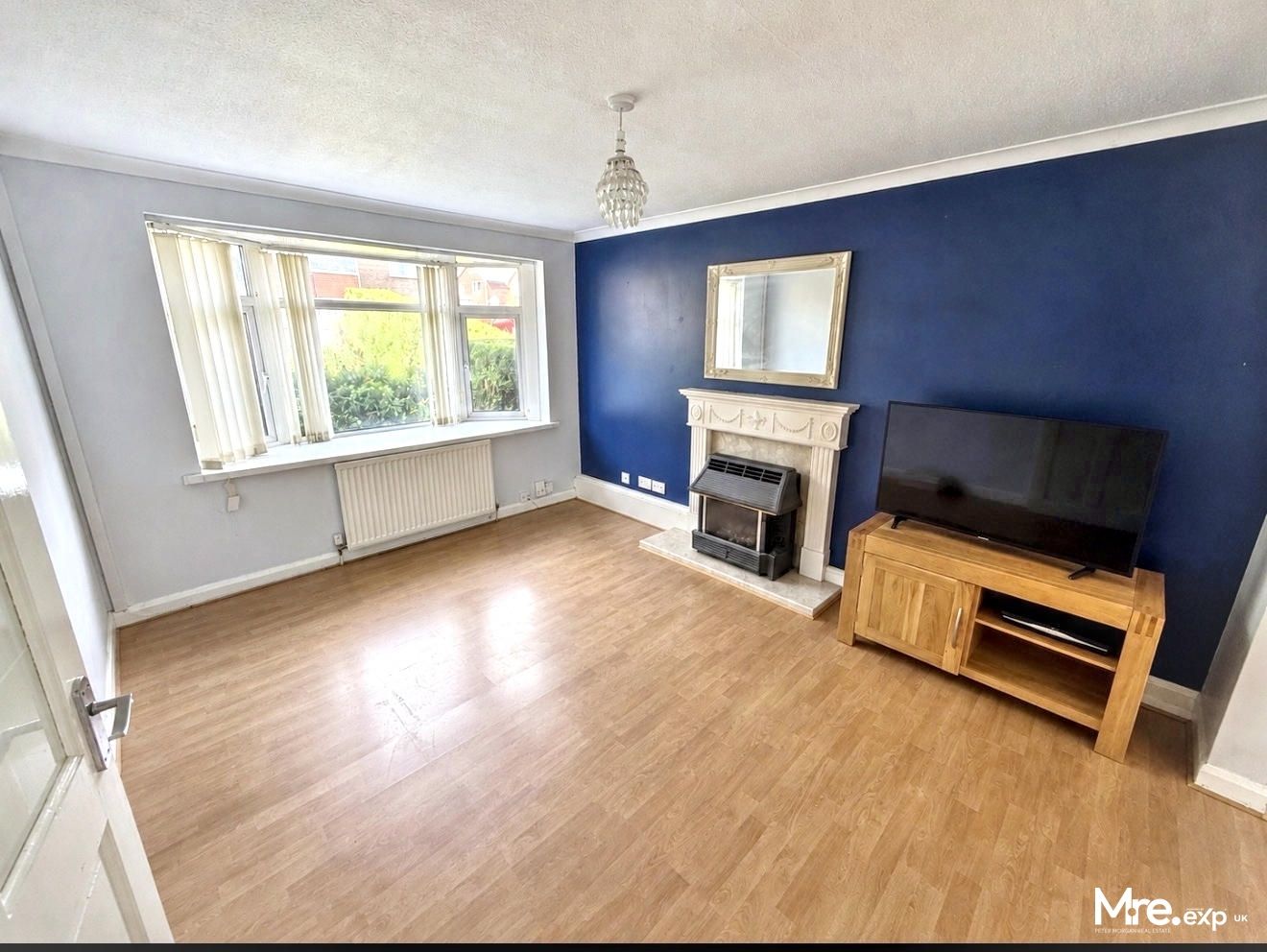 Semi Detached House for sale in Swansea, Dee Place, Cwmrhydyceirw, Swansea, SA6 6RQ
