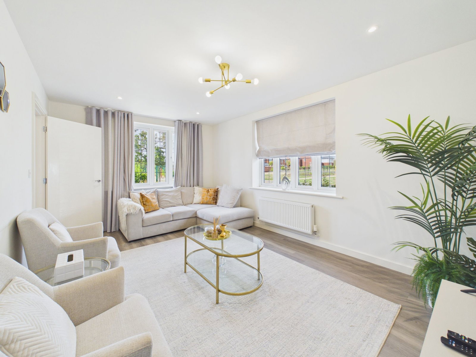 Detached House for sale in Oadby, Weston Rise, Cottage Farm, Oadby, 904 m²